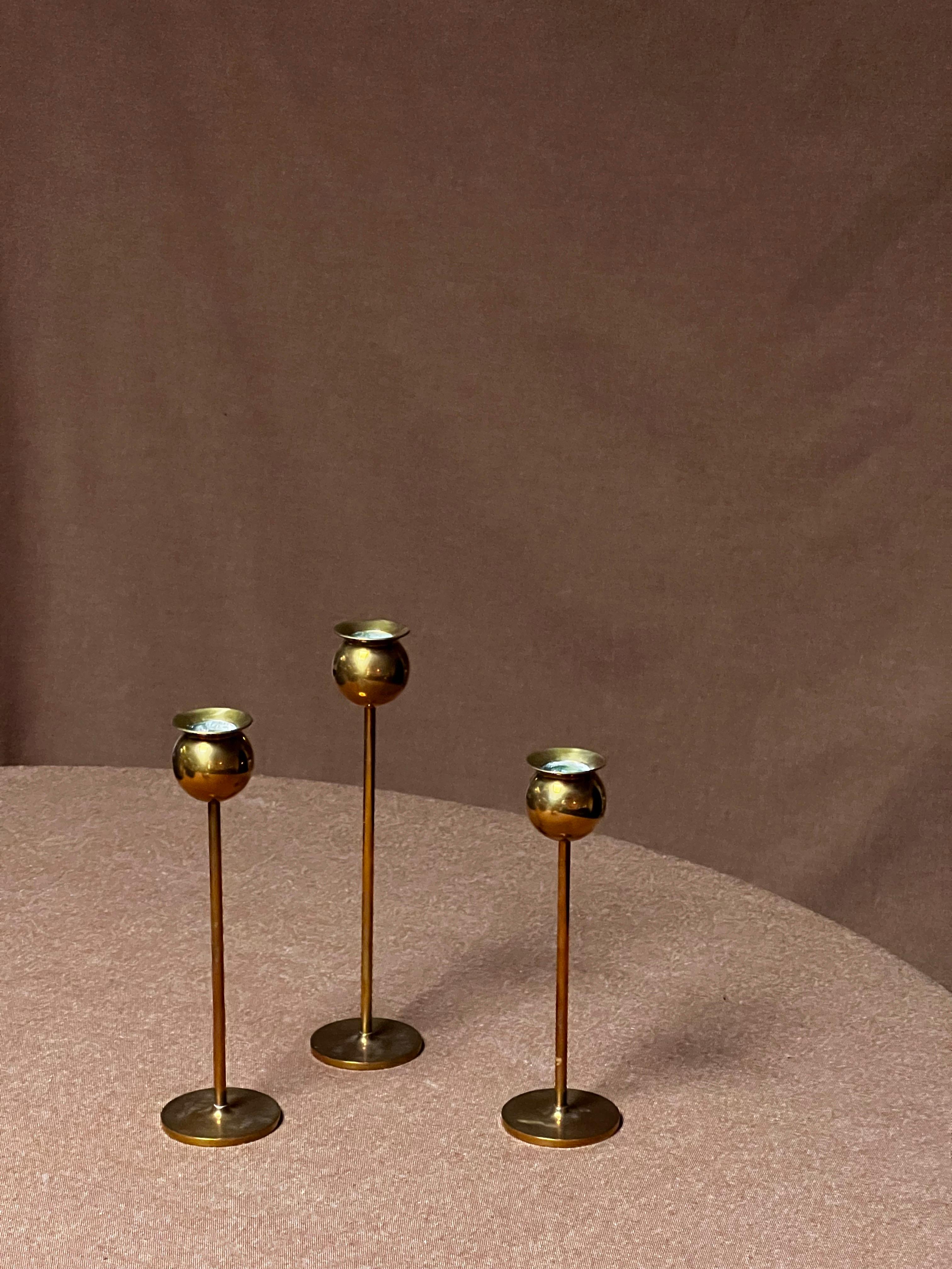Pierre Forssell Brass Candleholders and vase Made by hand in Skultuna Sweden For Sale 7