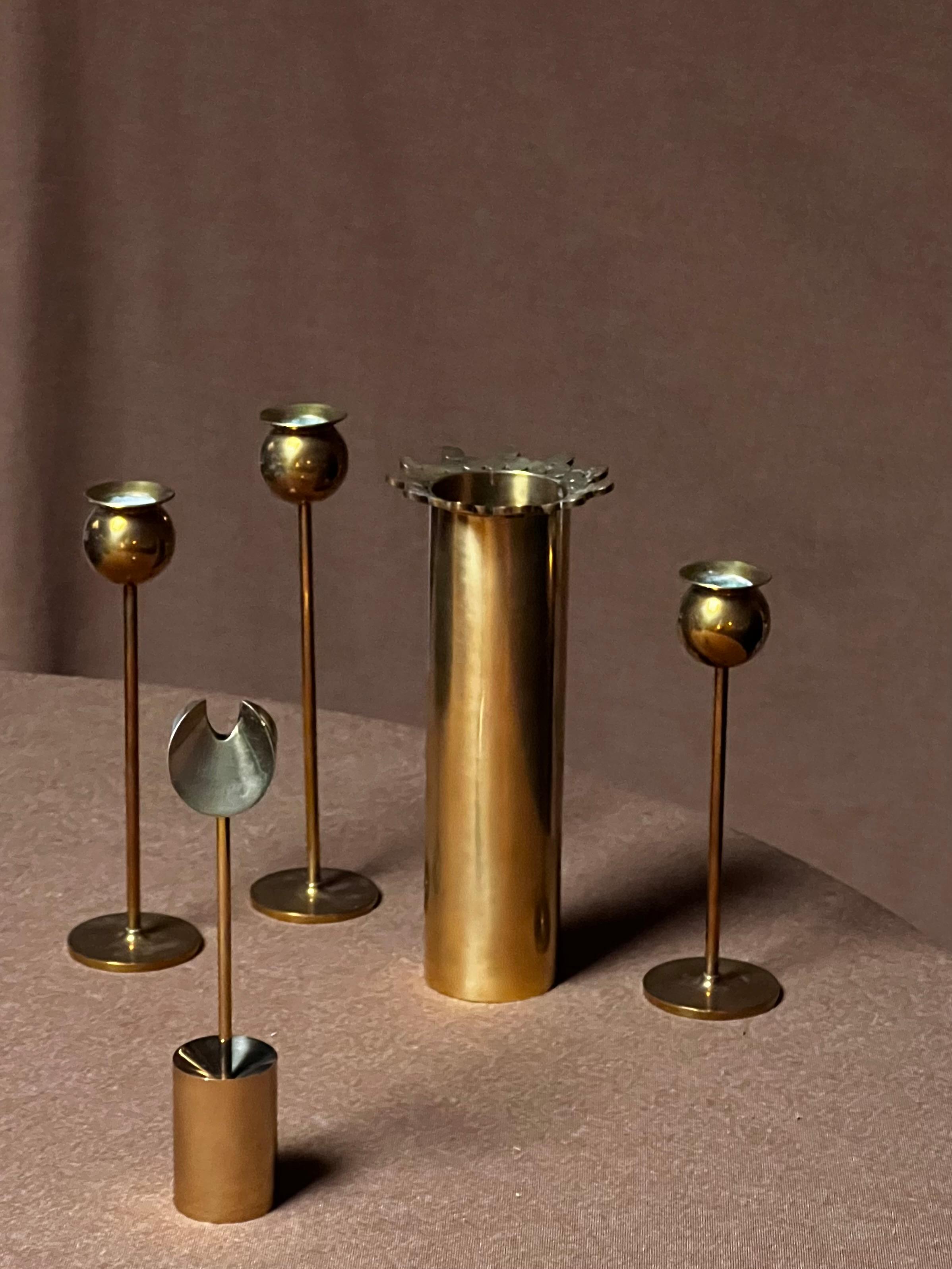Pierre Forssell Brass Candleholders and vase Made by hand in Skultuna Sweden For Sale 12