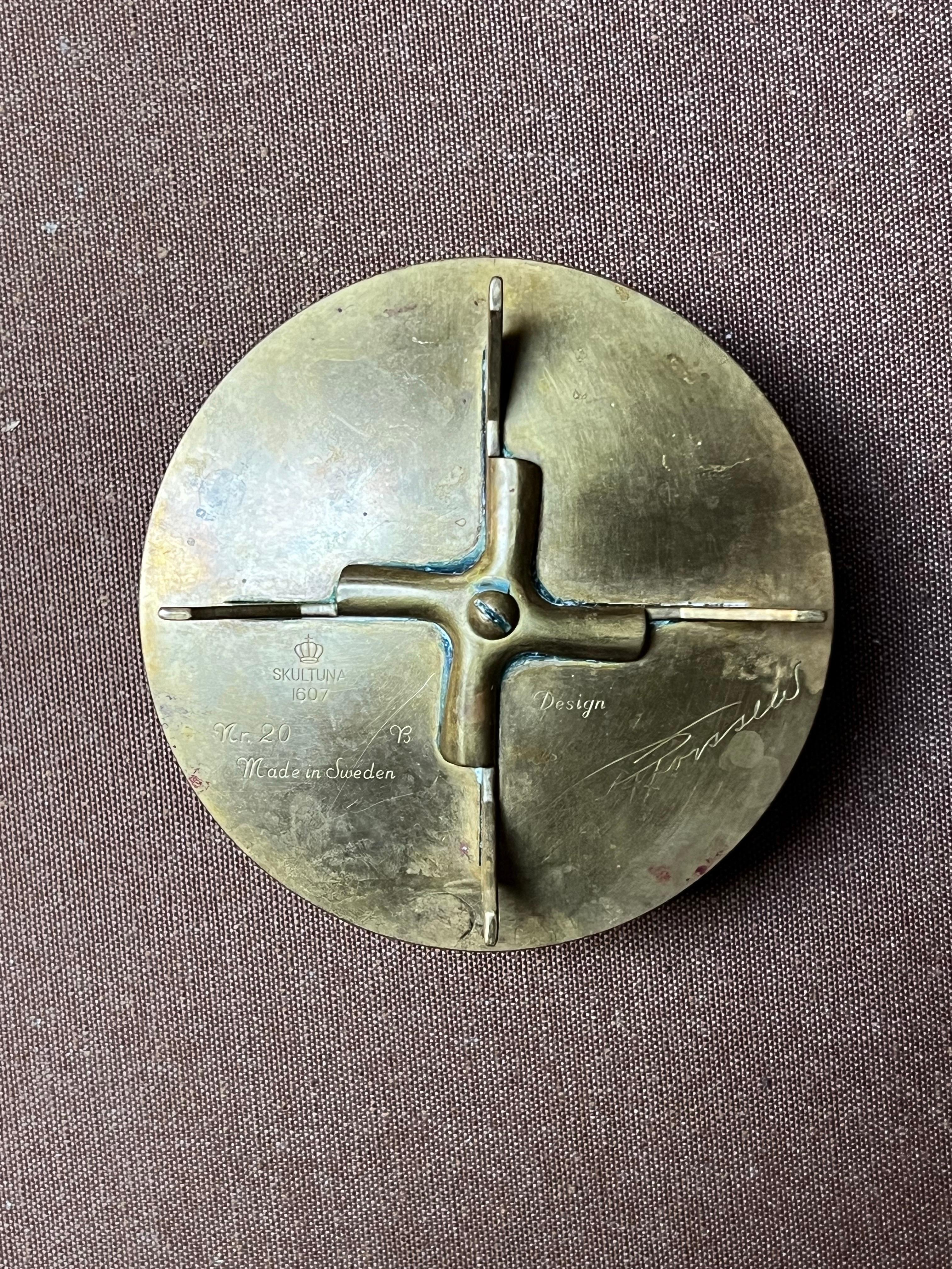 Portacandele in ottone Pierre Forssell Realizzati a mano a Skultuna in Svezia. Brancusi in vendita 2