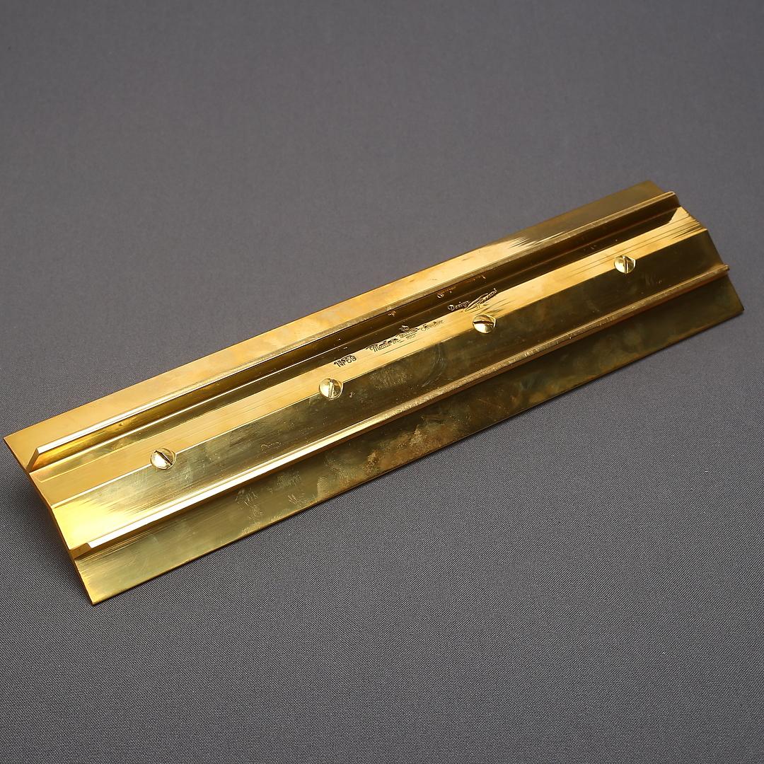 Metà XX secolo Pierre Forssell Portacandele a quattro luci in ottone per Skultuna, Svezia, anni '60 in vendita