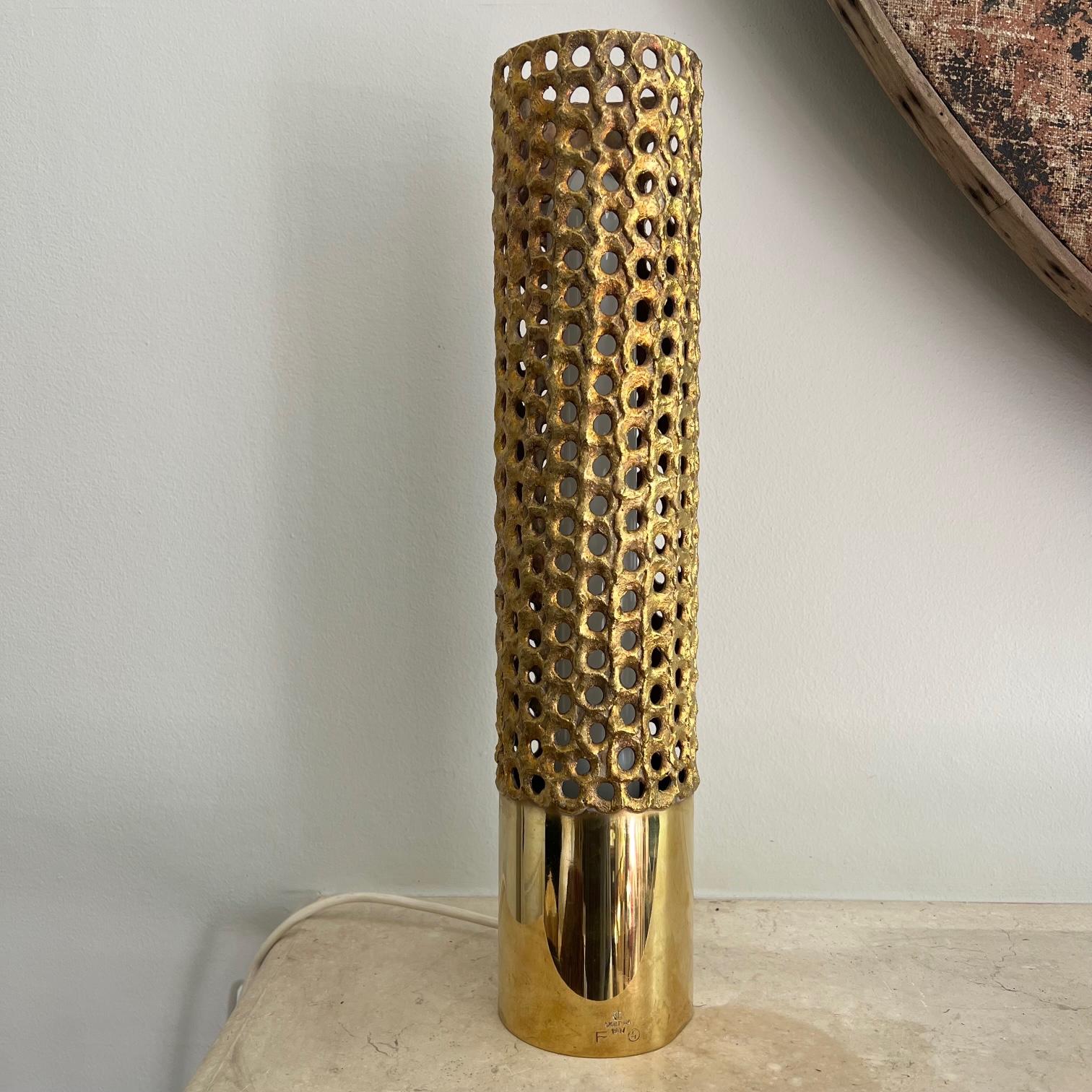 Pierre Forssell Mid-Century Swedish Brass Table Lamp for Skultuna In Good Condition For Sale In London, GB
