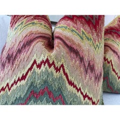 Muestra de Tejido Pierre Frey "Budapest" en Carmín