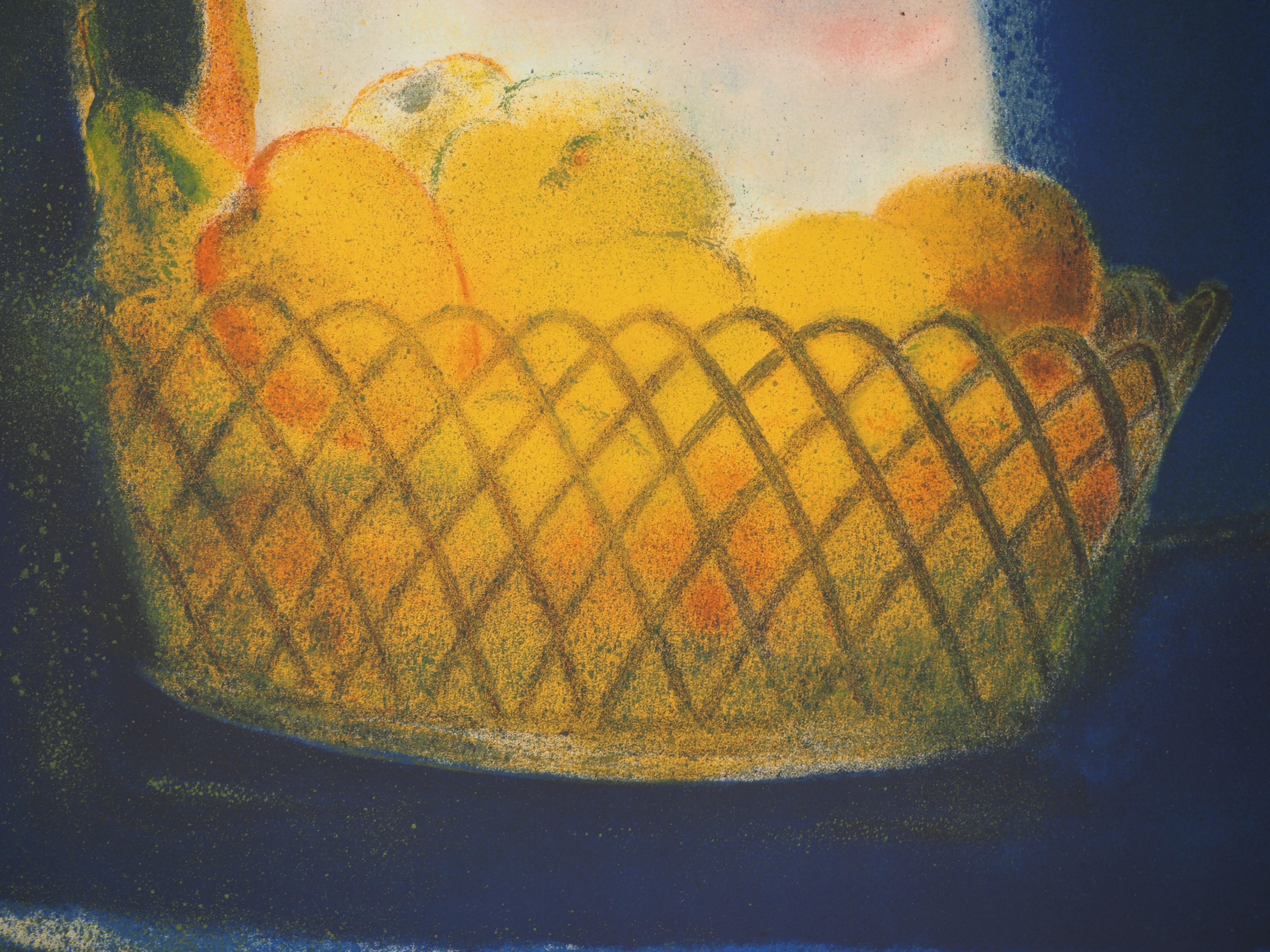 Cesta de frutas y ramo de flores - Litografía original, Firmada - Print Moderno de Pierre Garcia Fons