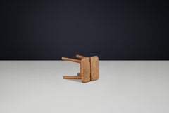 Tabouret "grain de café" en hêtre teinté, Pierre Gautier-Delaye, France, années 1960