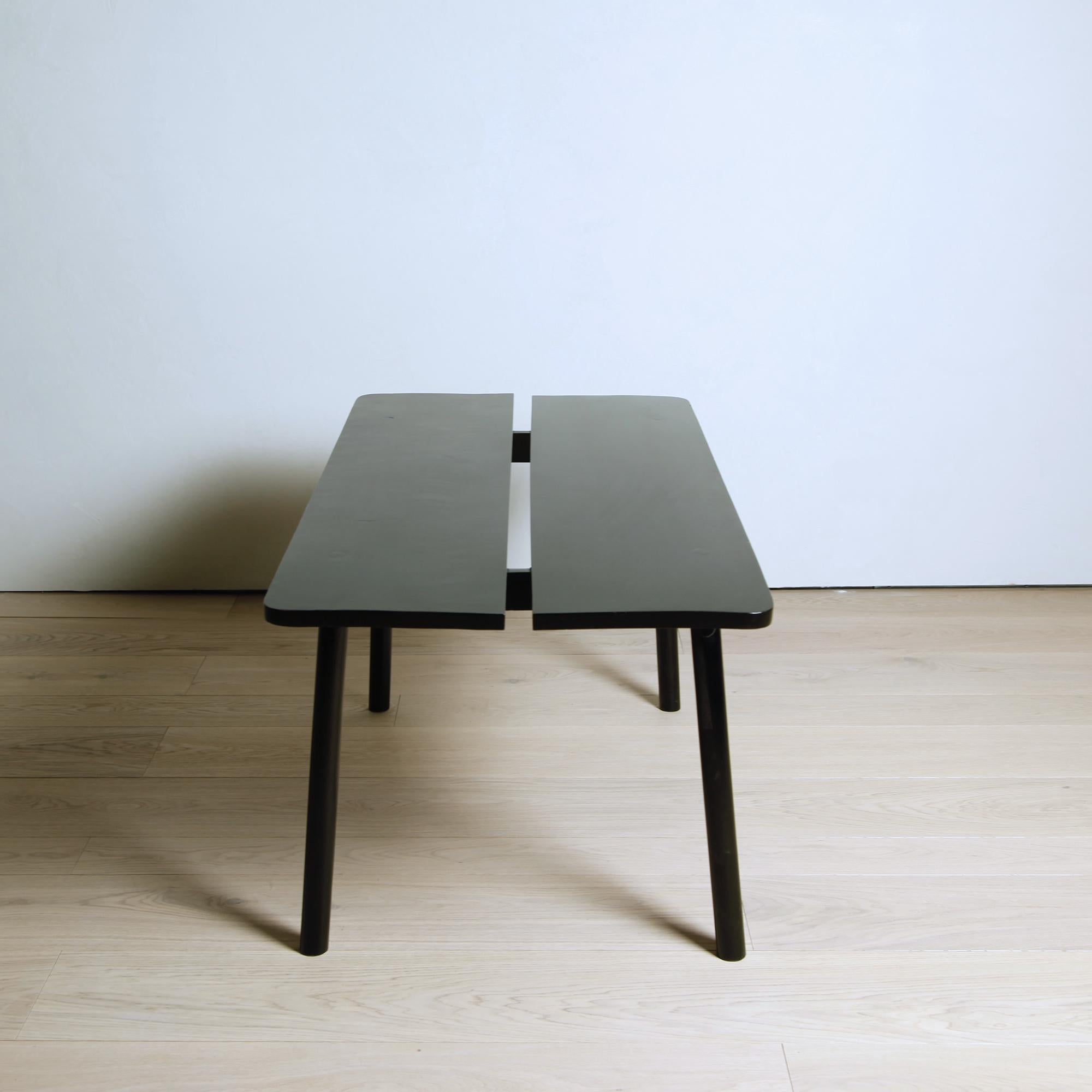 Pierre Gautier-Delaye Esszimmertisch aus Ebenholz (Französisch) im Angebot