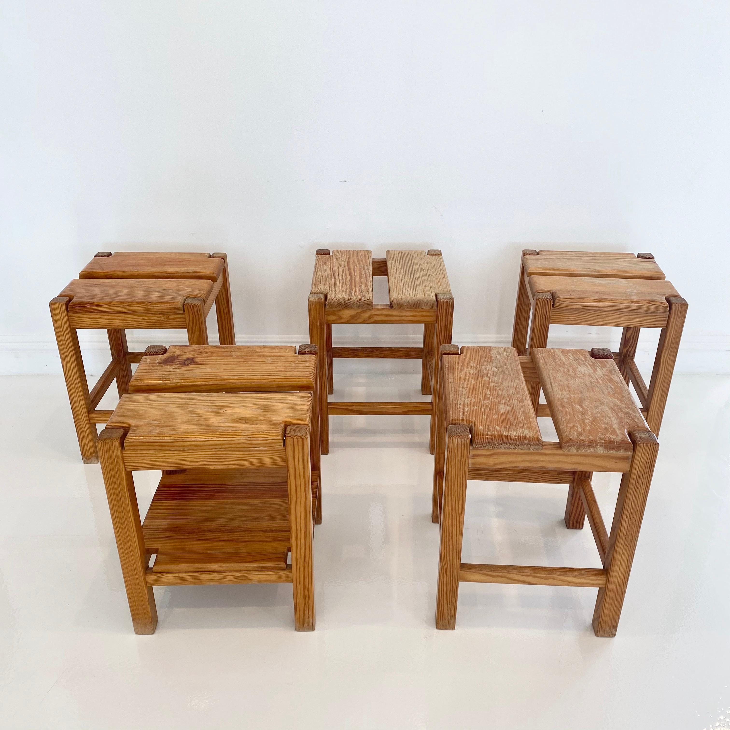 Beautiful set of five stools by French designer Pierre Gautier-Delaye (1923-2006) for Vergnères. Gautier-Delaye collaborated frequently with renowned cabinet maker Lucien Vergnères, who was also known for realizing designs by Jacques Adnet and André