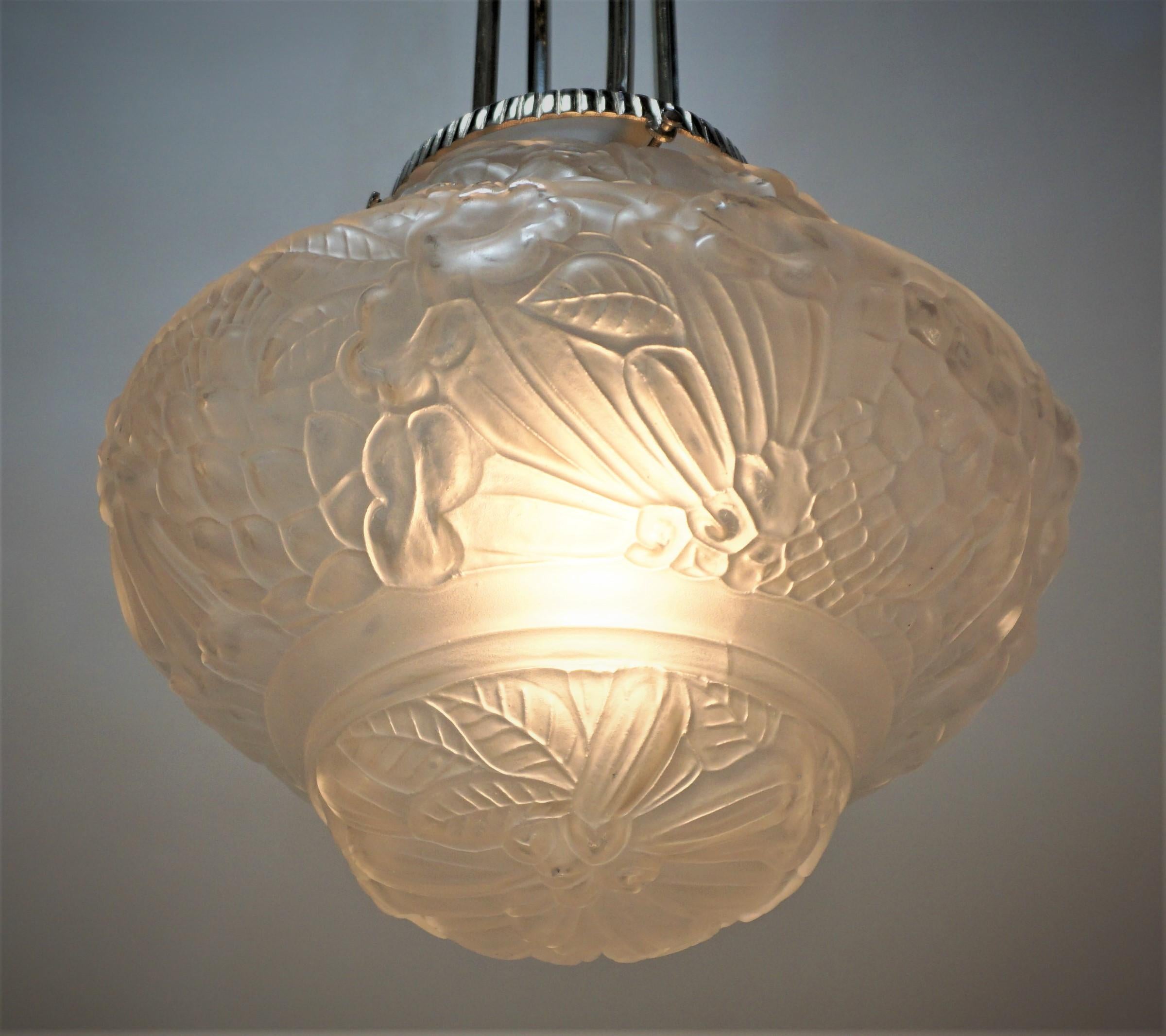 Clear frost geometric flora glass with nickel on bronze frame art deco pendent chandelier.