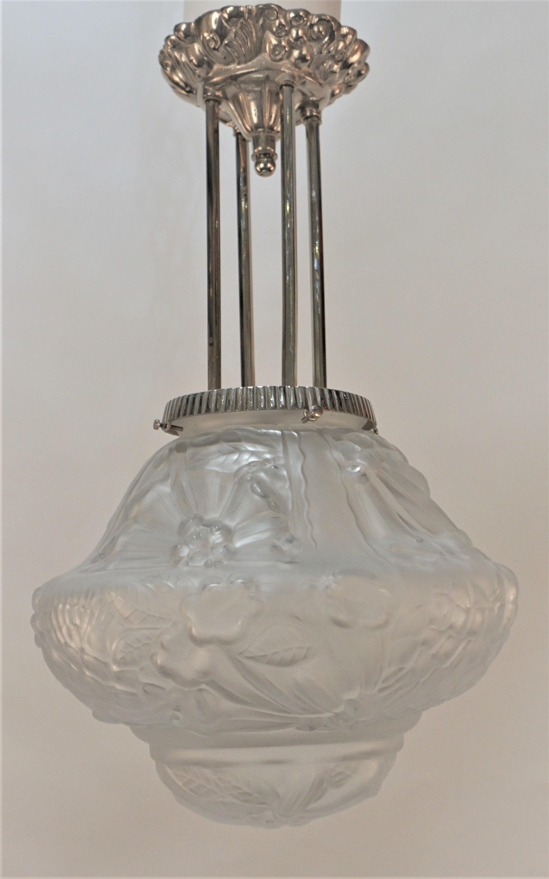 Pierre Gilles 1930's French Art Deco Pendent Chandelier 3