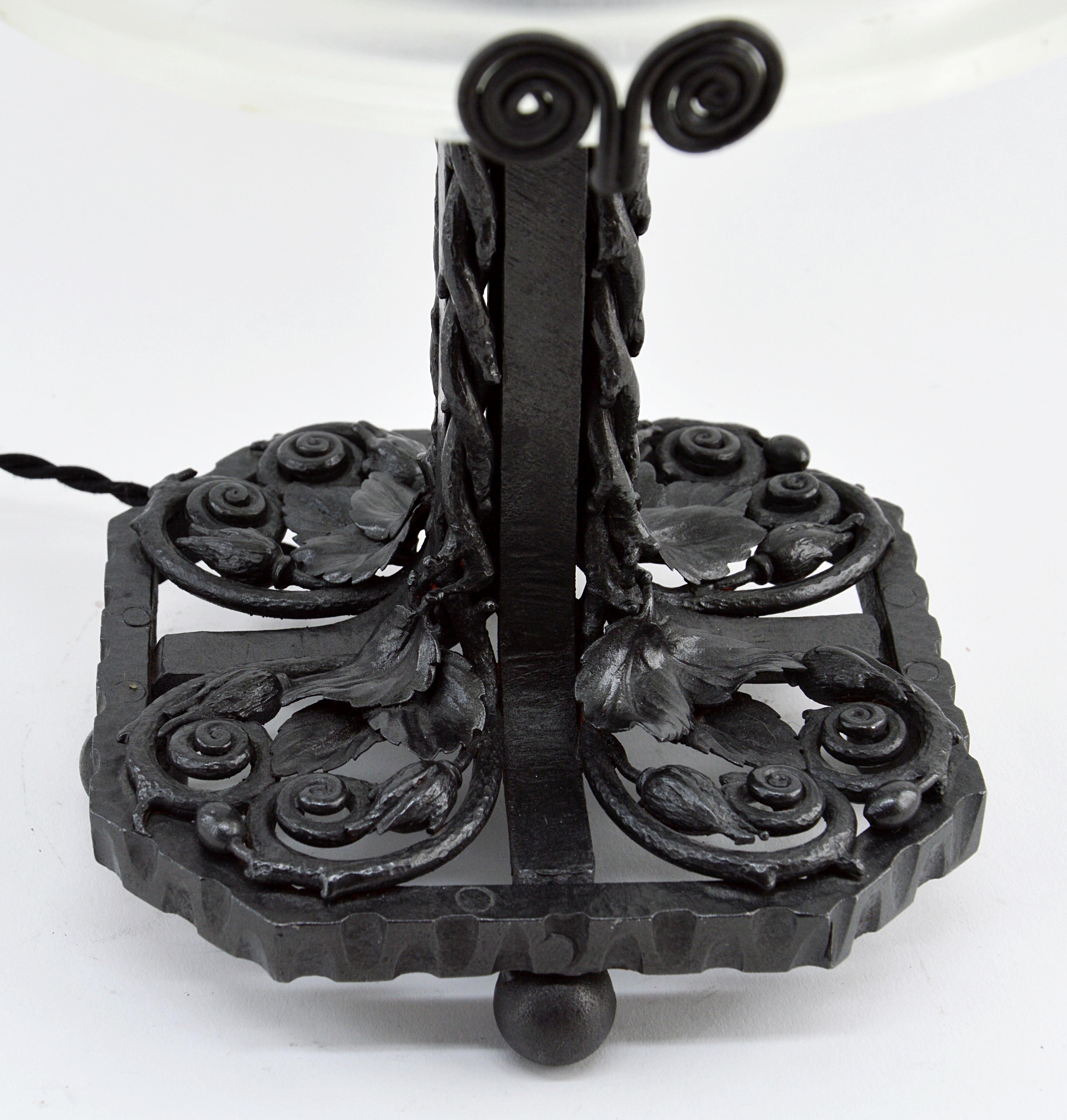 Pierre Gilles Lámpara de mesa francesa Art Déco 1920 principios del siglo XX en venta