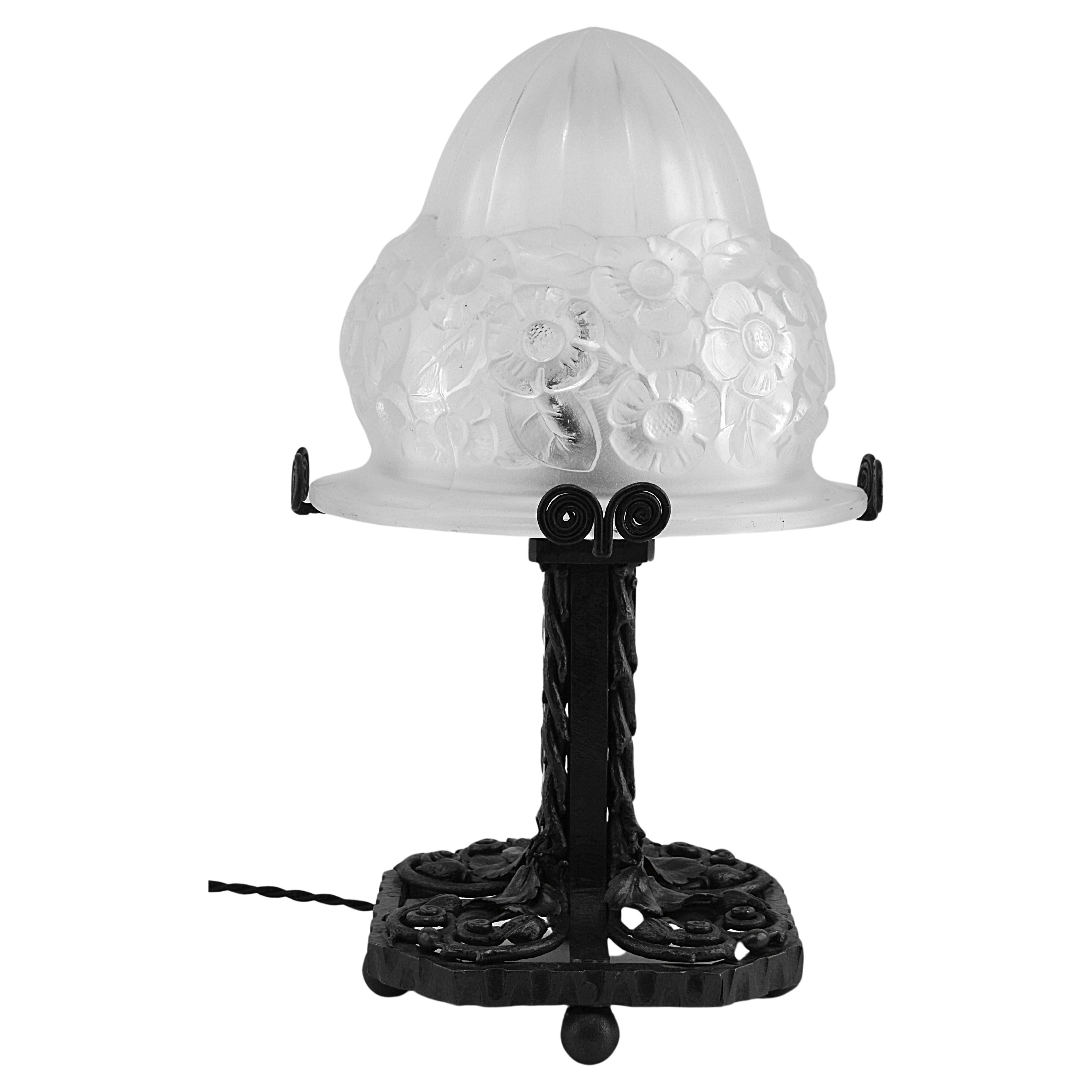 Pierre Gilles French Art Deco Table Lamp, 1930 For Sale