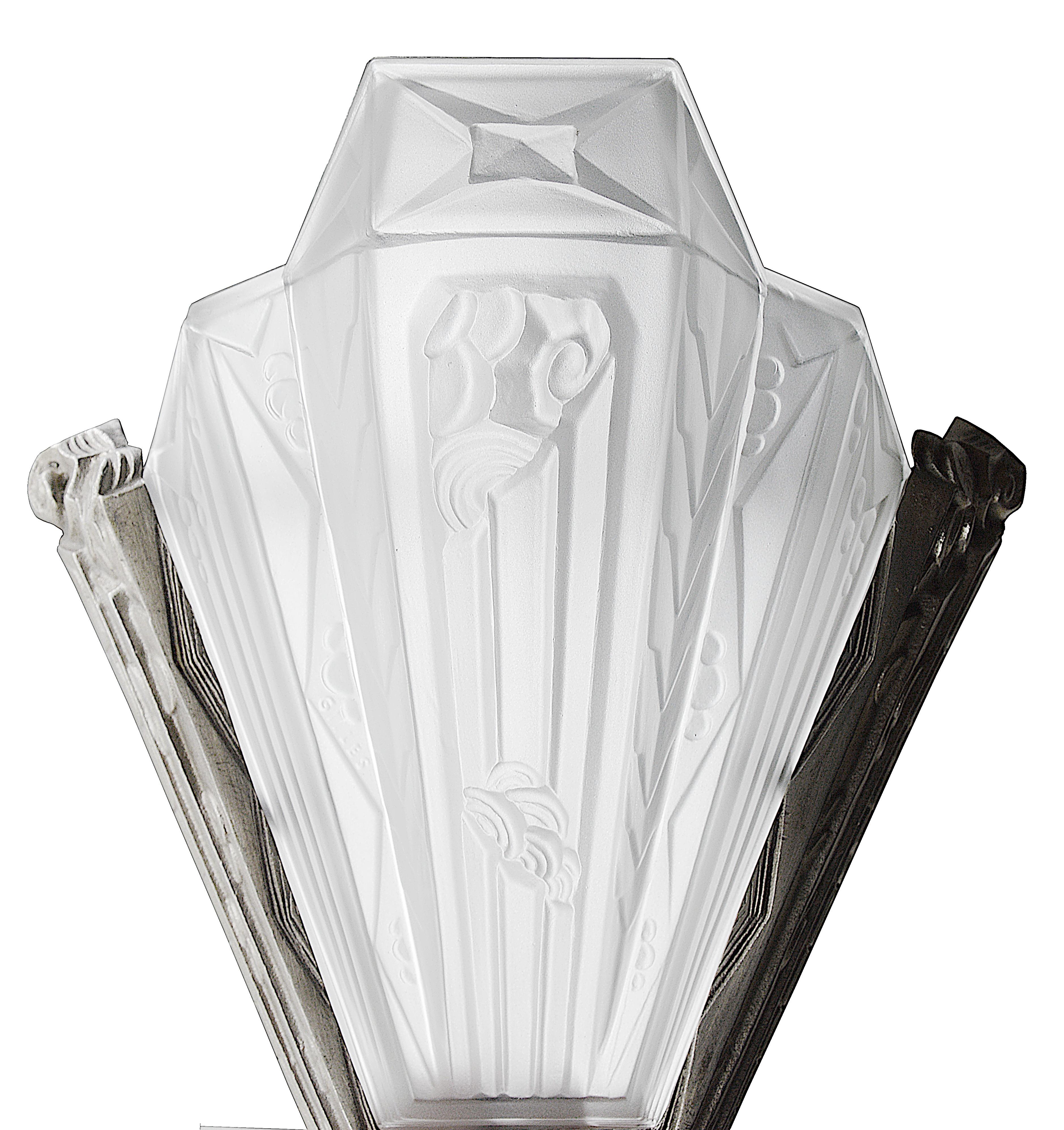 Frosted Pierre Gilles Pair of French Art Deco Wall Sconces, Late 1920s