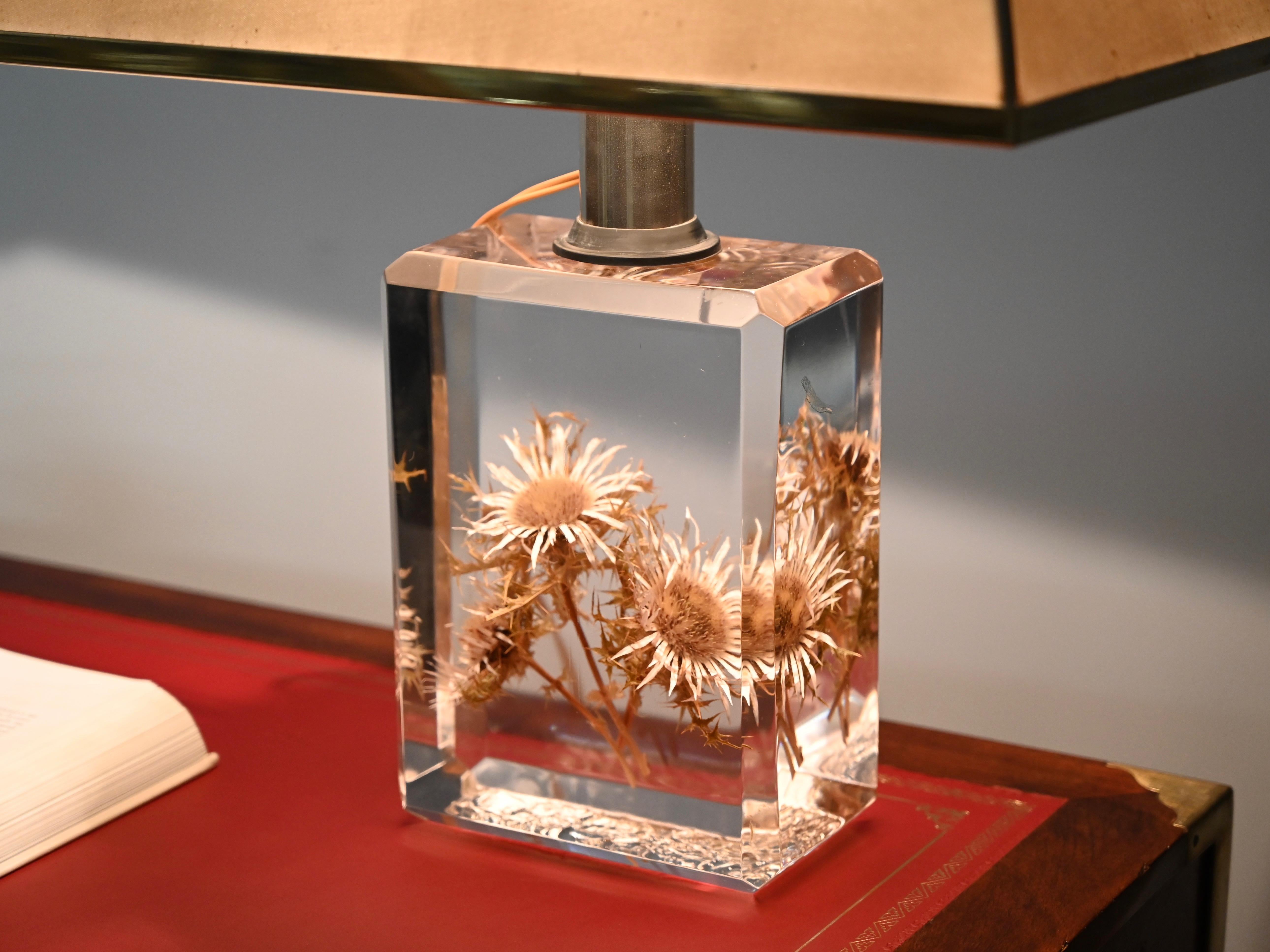 Mid-Century Modern Pierre Giraudon Beveled Lucite with Thistles Table Lamp w/ Silk Shade, 1970s For Sale