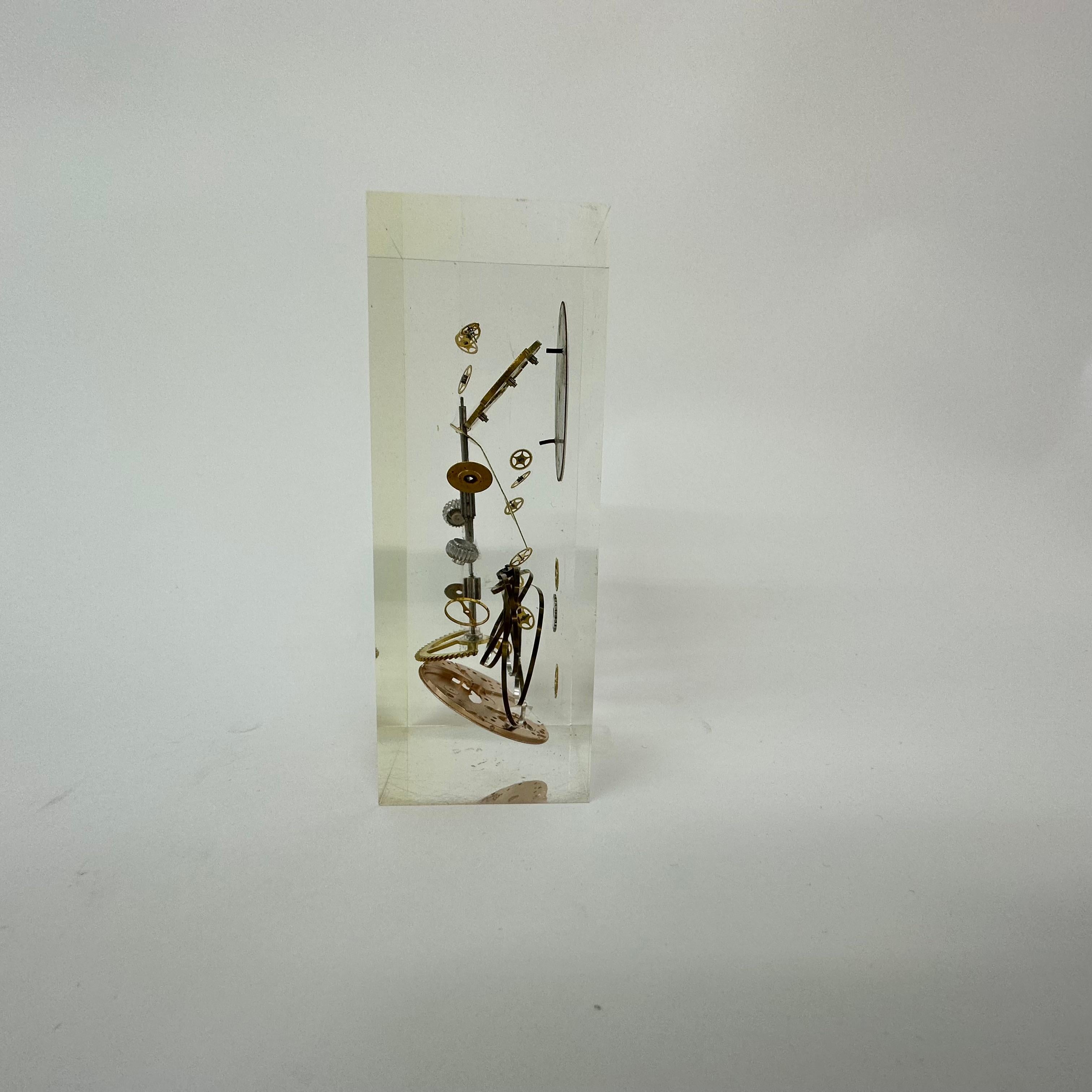 Pierre Giraudon clock parts in lucite , 1970’s France For Sale 8