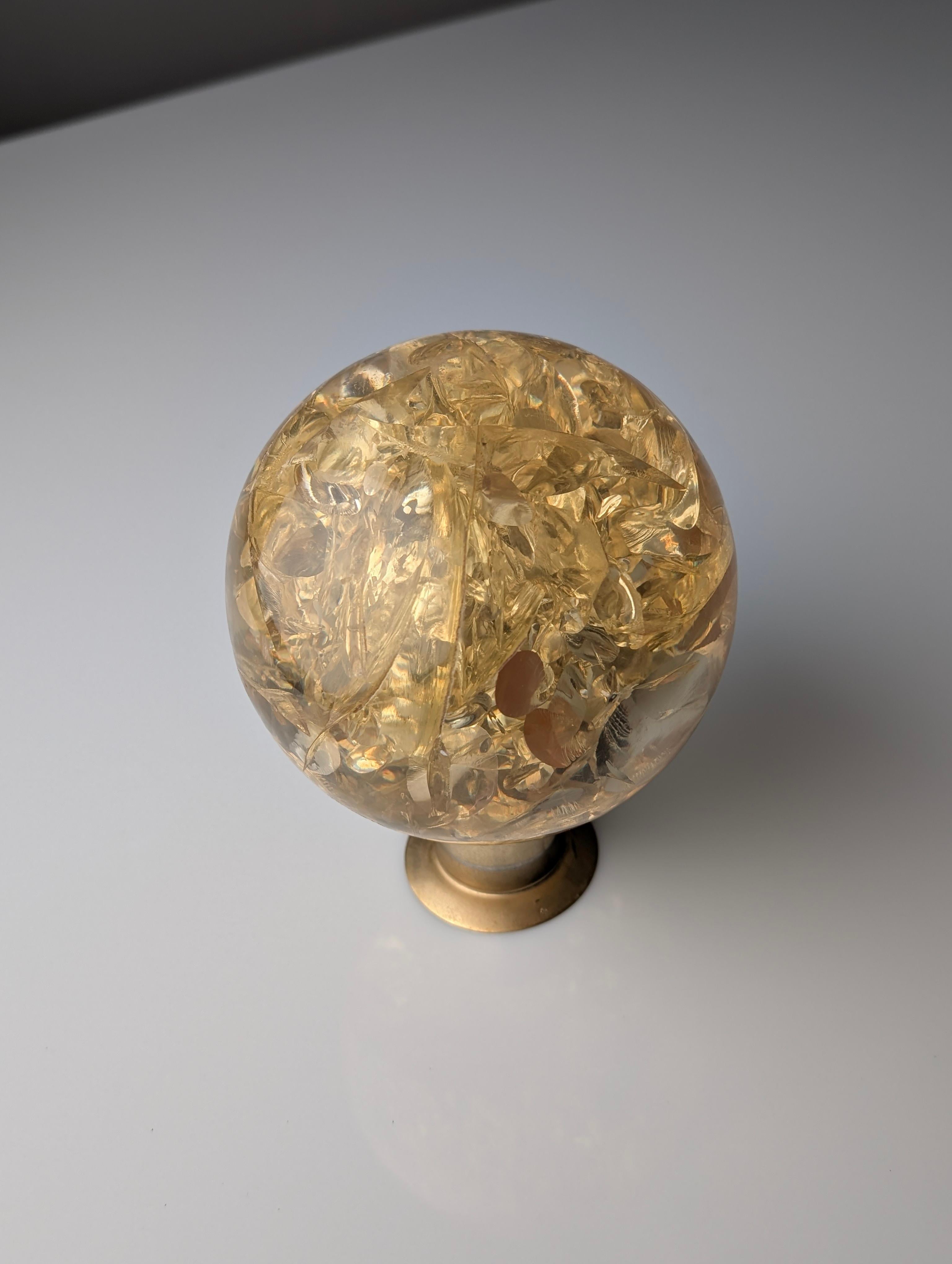 Pierre Giraudon Lucite Fractal Resin Sphere Sculpture Modern French Art 1970s In Good Condition In Benalmadena, ES
