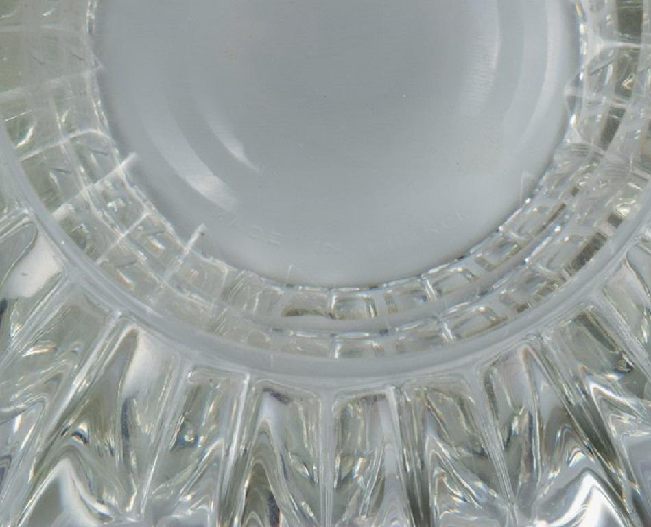 Mid-20th Century Pierre Gire '1901-1984', Aka Pierre D'aesn. Large Bowl in Clear Art Glass For Sale