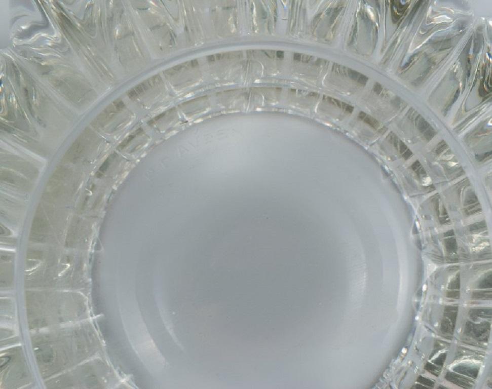 Pierre Gire '1901-1984', Aka Pierre D'aesn. Large Bowl in Clear Art Glass For Sale 1