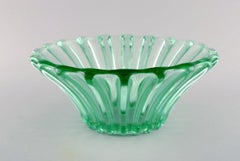 Pierre Gire, Aka Pierre d'Avesn, Art Deco Bowl in Green Art Glass