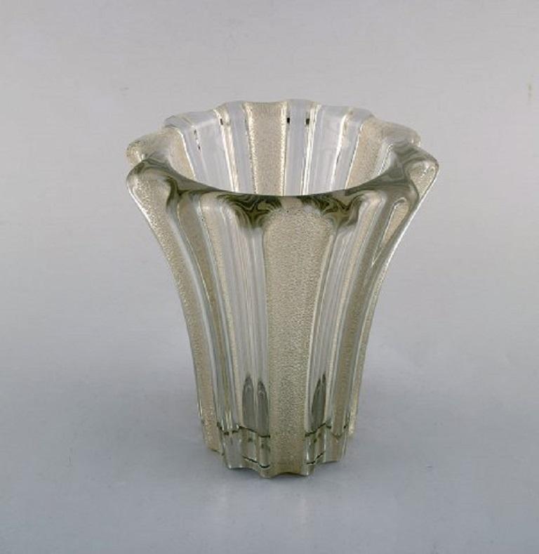 French Pierre Gire '1901-1984', aka Pierre d'Avesn, Art Deco Vase in Clear Art Glass For Sale