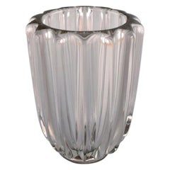 Pierre Gire:: alias Pierre d'Avesn:: Art Deco Vase aus klarem Kunstglas