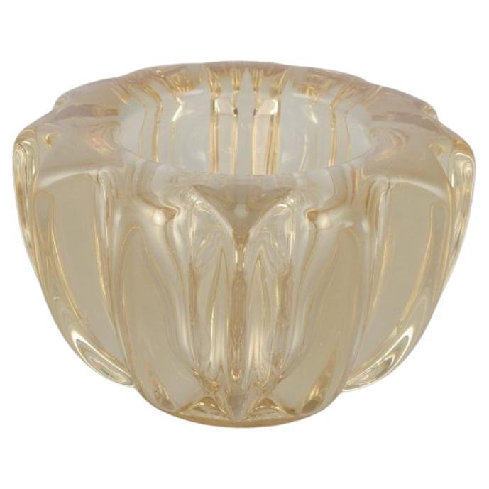 How can I tell fake Lalique?