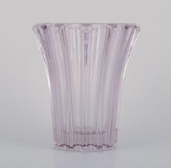 Pierre Gire, aka Pierre d'Avesn. Art Deco vase in purple art glass.