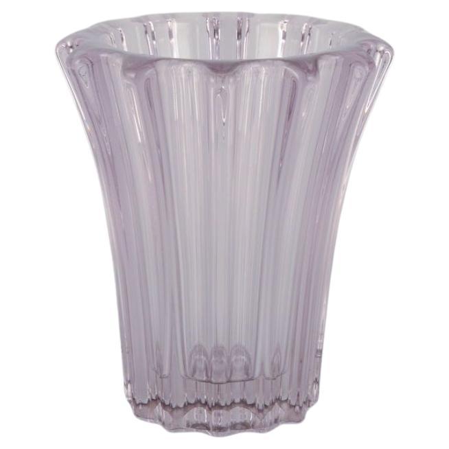 Pierre Gire, aka Pierre d'Avesn. Art Deco vase in purple art glass. For Sale