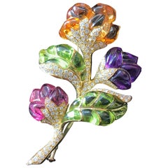 Pierre Grumser Brooch 18 Karat Gold Floral Pattern Stones and Diamonds, 1980 Pierre Grumser Brooch 18 Karat Gold Floral Pattern Stones and Diamonds, 1980