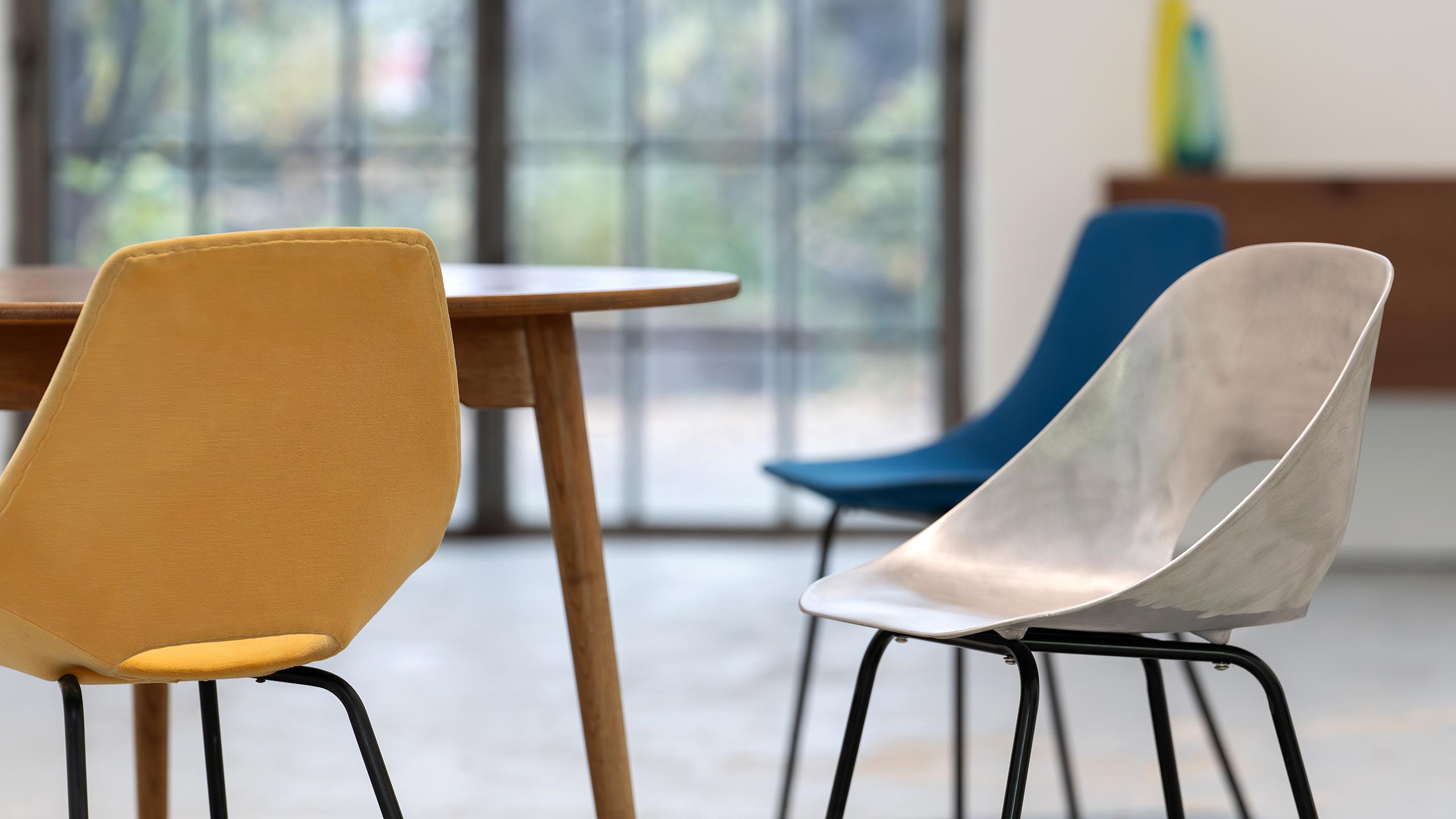 Pierre Guariche 2x Tonneau Chair 1950 by Steiner, France Mid Centruy Modern For Sale 2