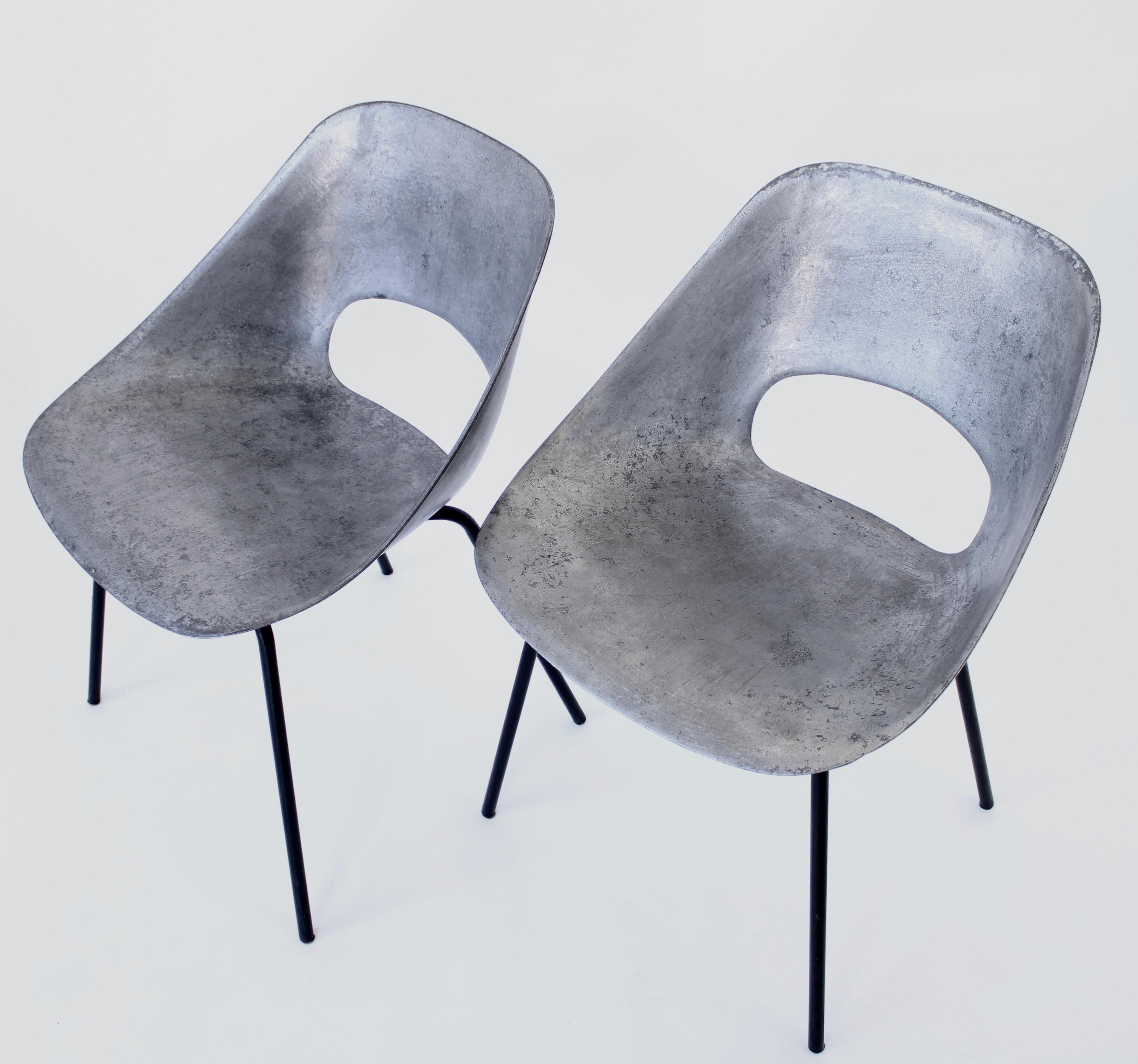 Mid-20th Century Pierre Guariche Cast Aluminum Pair of Tulip Chairs for Steiner France circa 1954