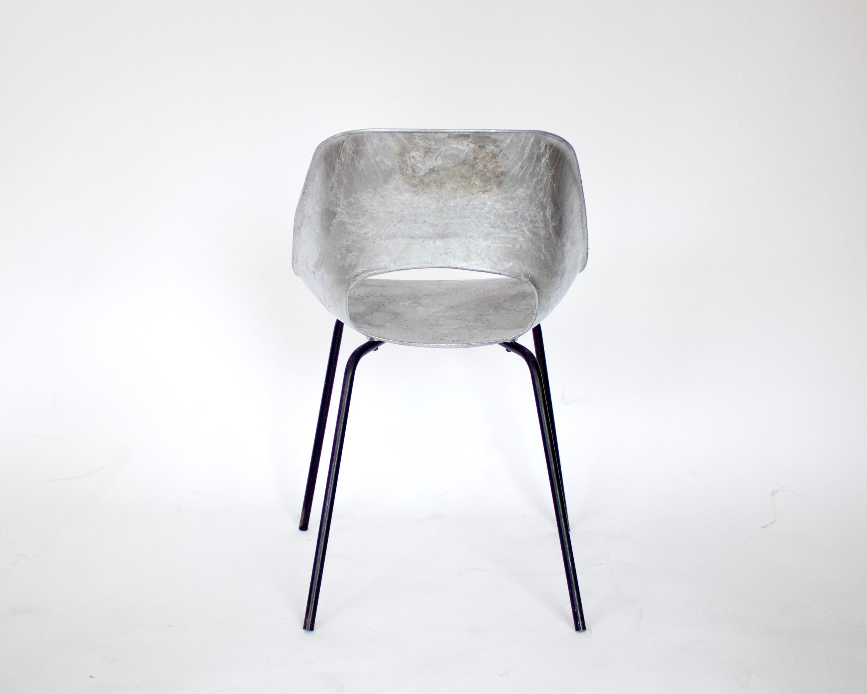Pierre Guariche Cast Aluminum Tulip Chairs for Steiner, France, circa 1954 In Good Condition In Chicago, IL