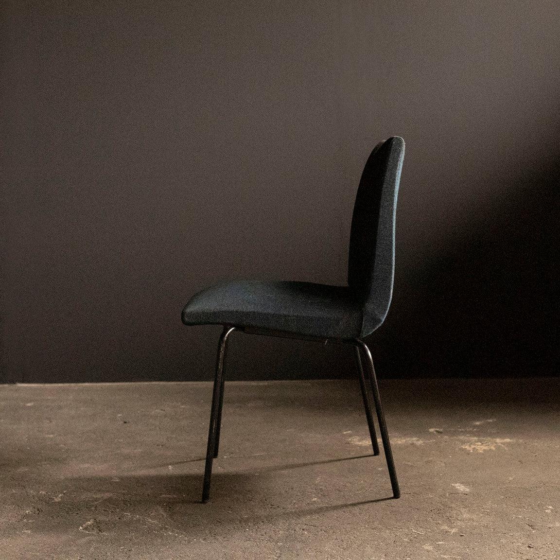 Pierre Guariche Dining Chair for Meurop, 1960s In Good Condition For Sale In Edogawa-ku Tokyo, JP