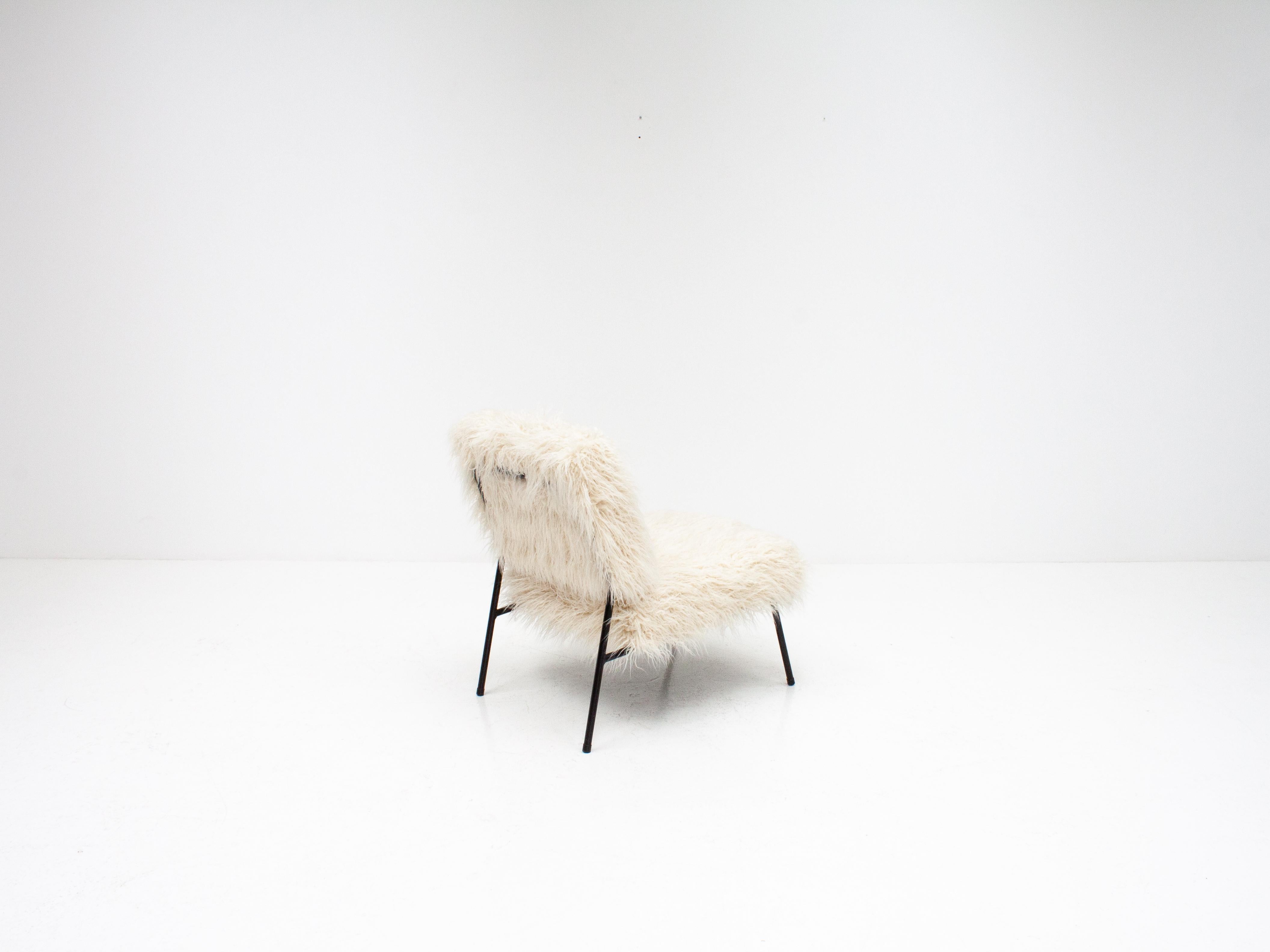 Pierre Guariche Easy Chair, Airborne, 1960s, Reupholstered in Pierre Frey 1