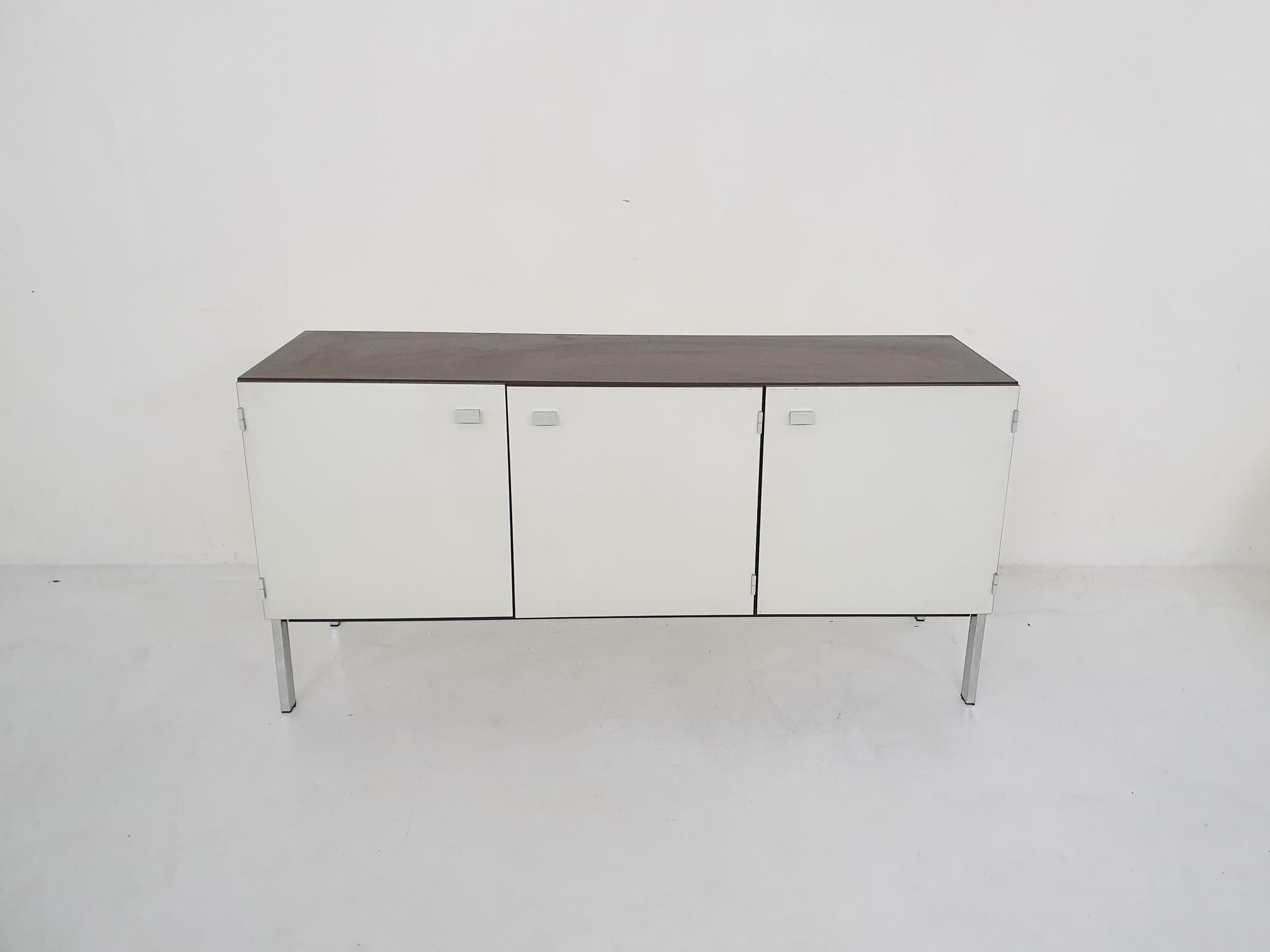 Mid-Century Modern Pierre Guariche for Meurop credenza in vinyl, France 1960's For Sale