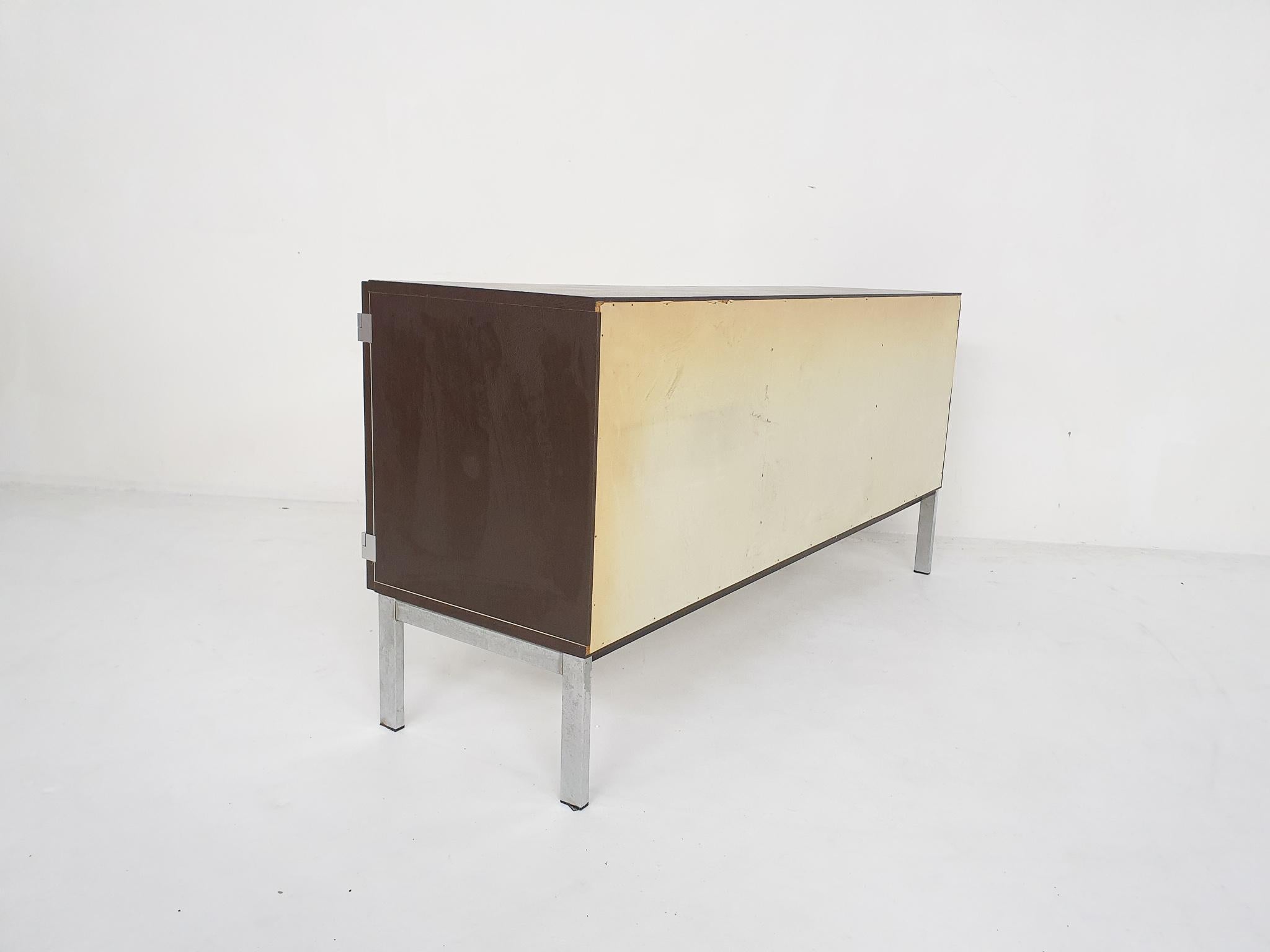 Pierre Guariche for Meurop credenza in vinyl, France 1960's For Sale 1