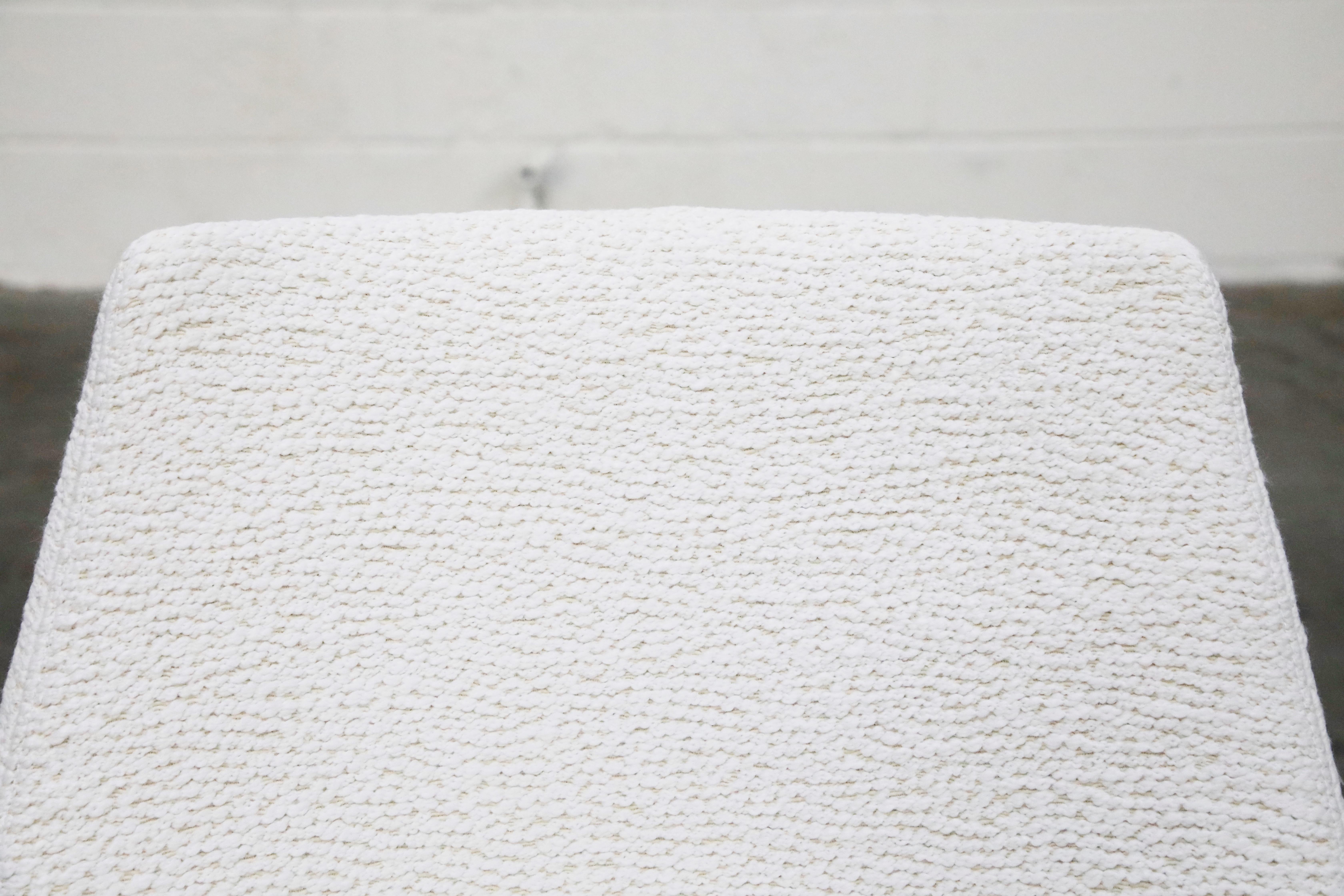 Pierre Guariche for Meurop 'Polaris' Chairs in White Boucle Fabric, Pair, 1960s 6