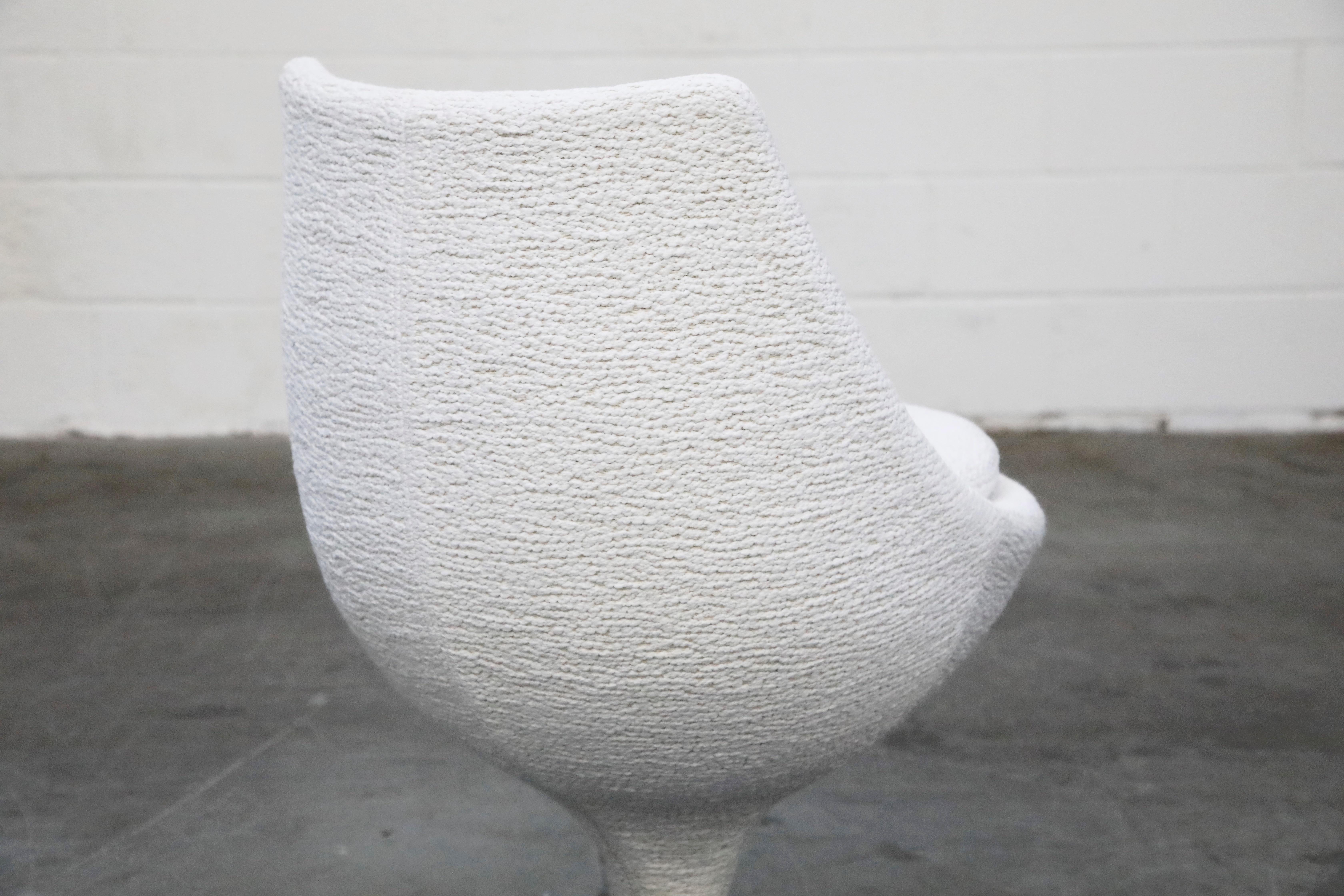 Pierre Guariche for Meurop 'Polaris' Chairs in White Boucle Fabric, Pair, 1960s 9