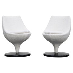 Pierre Guariche for Meurop 'Polaris' Chairs in White Boucle Fabric, Pair, 1960s