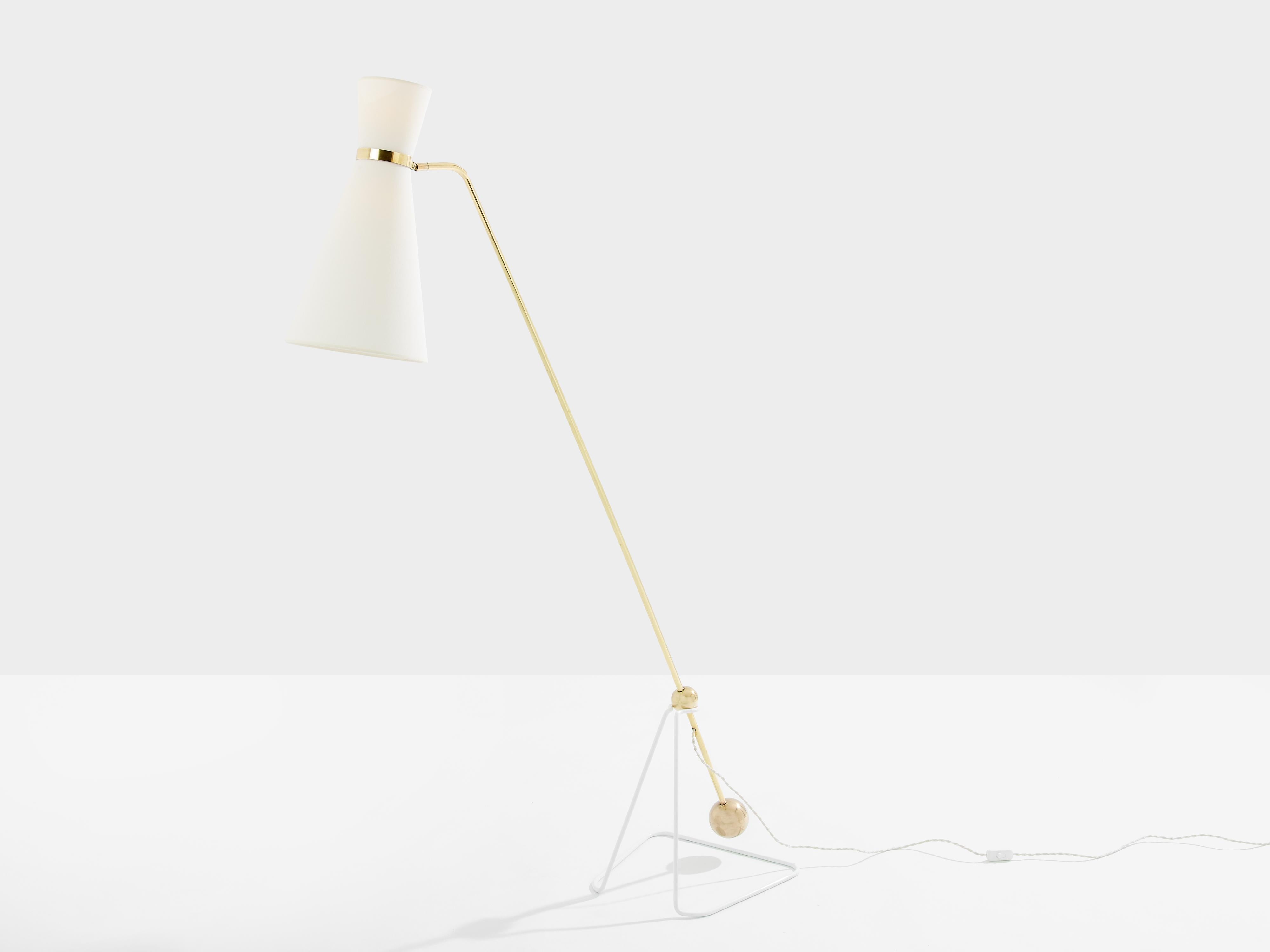 Mid-Century Modern Pierre Guariche G2 balancier brass metal floor lamp 1951 For Sale