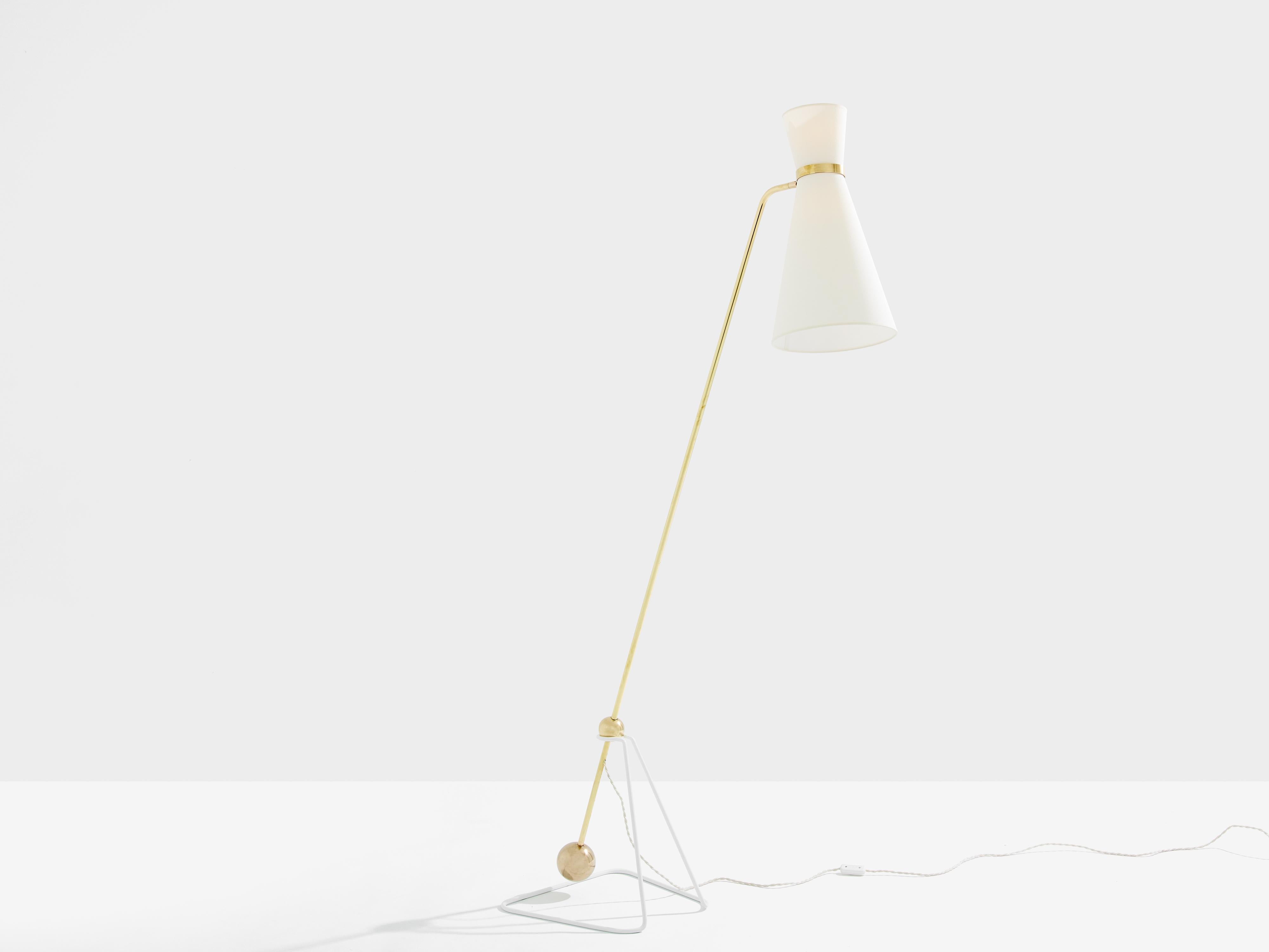 Pierre Guariche G2 balancier brass metal floor lamp 1951 In Good Condition For Sale In Paris, IDF