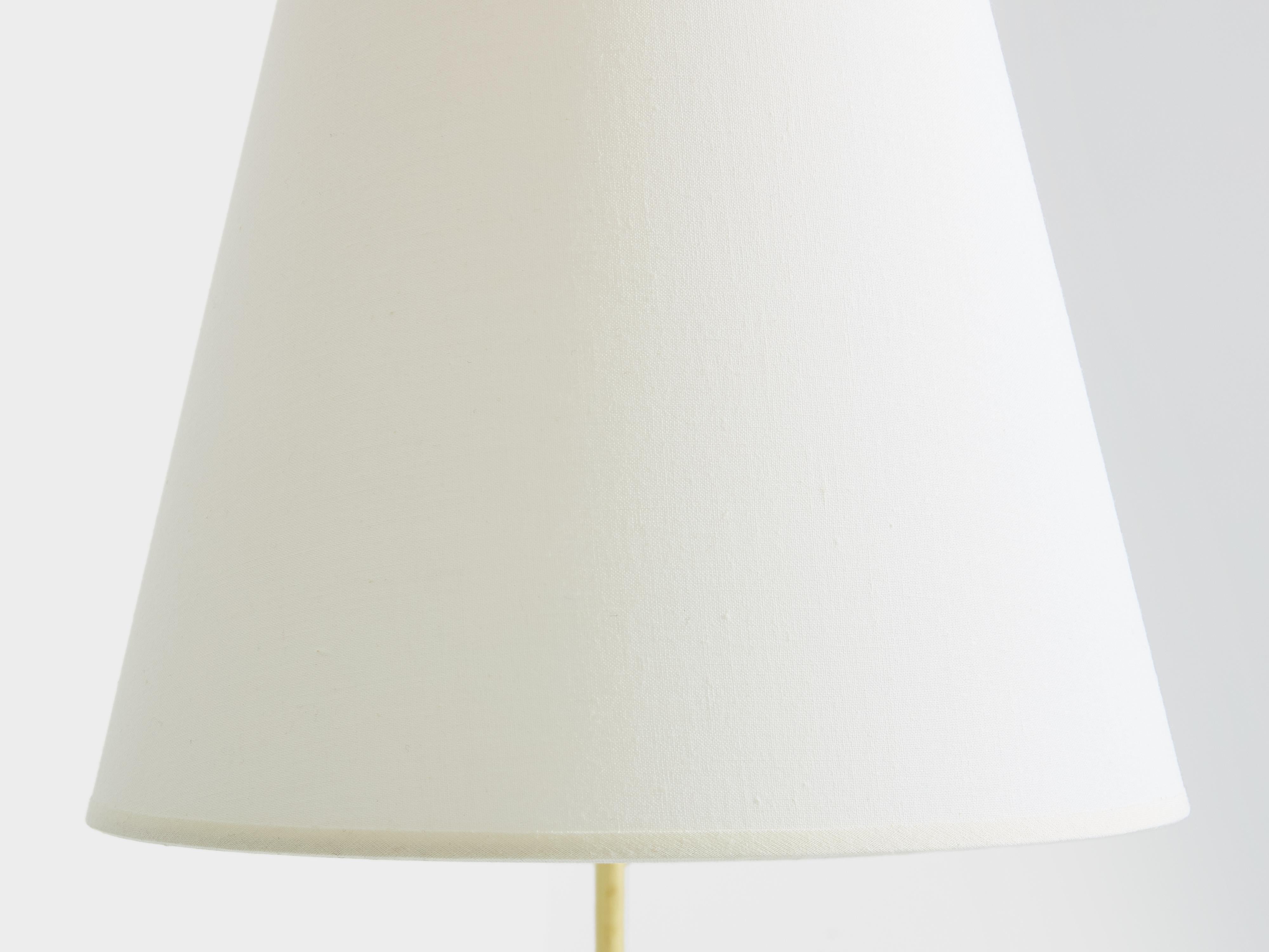 Pierre Guariche G2 balancier brass metal floor lamp 1951 For Sale 2