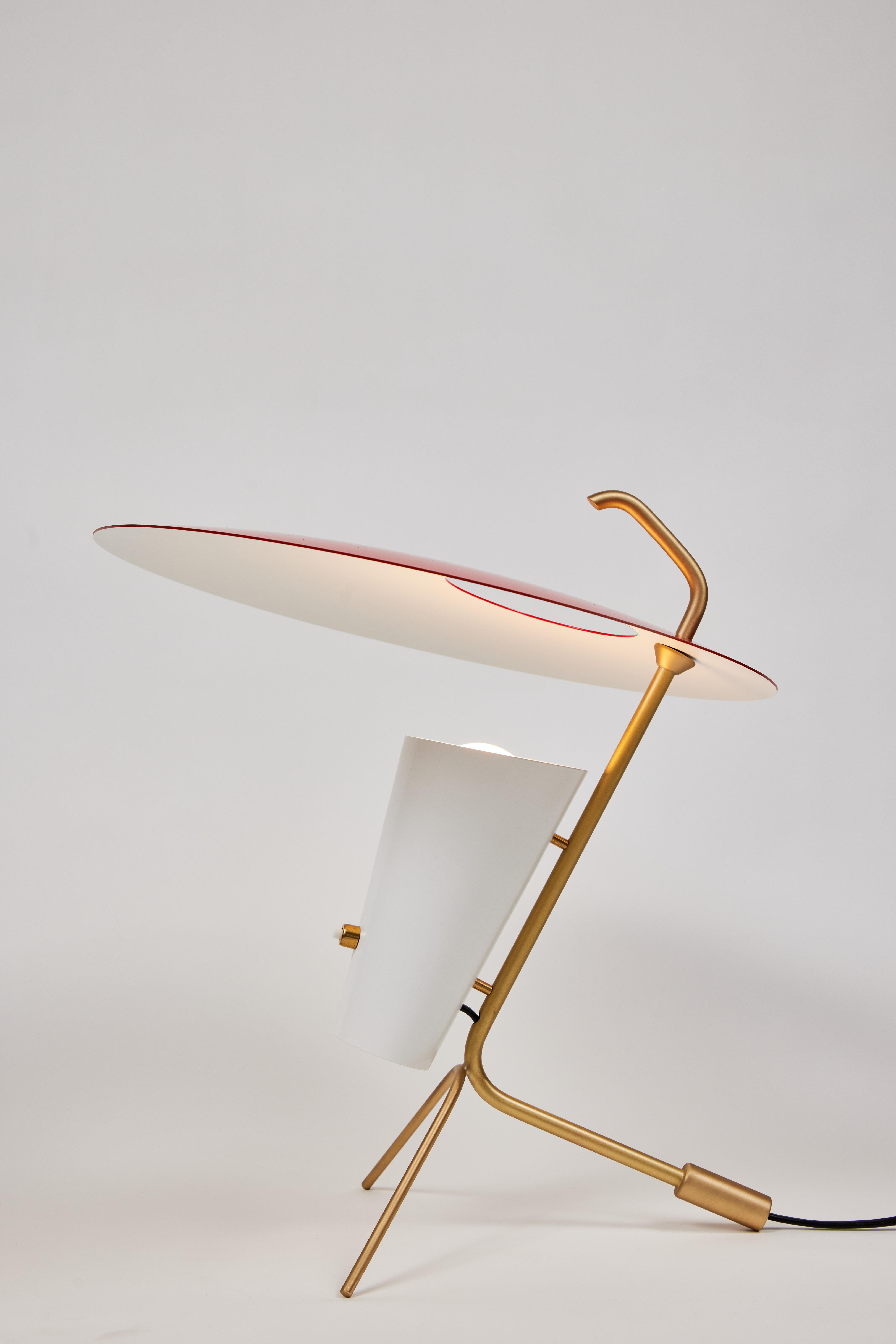Pierre Guariche für Sammode Studio: G24-Tischlampe in Rot und Weiß (Metall) im Angebot