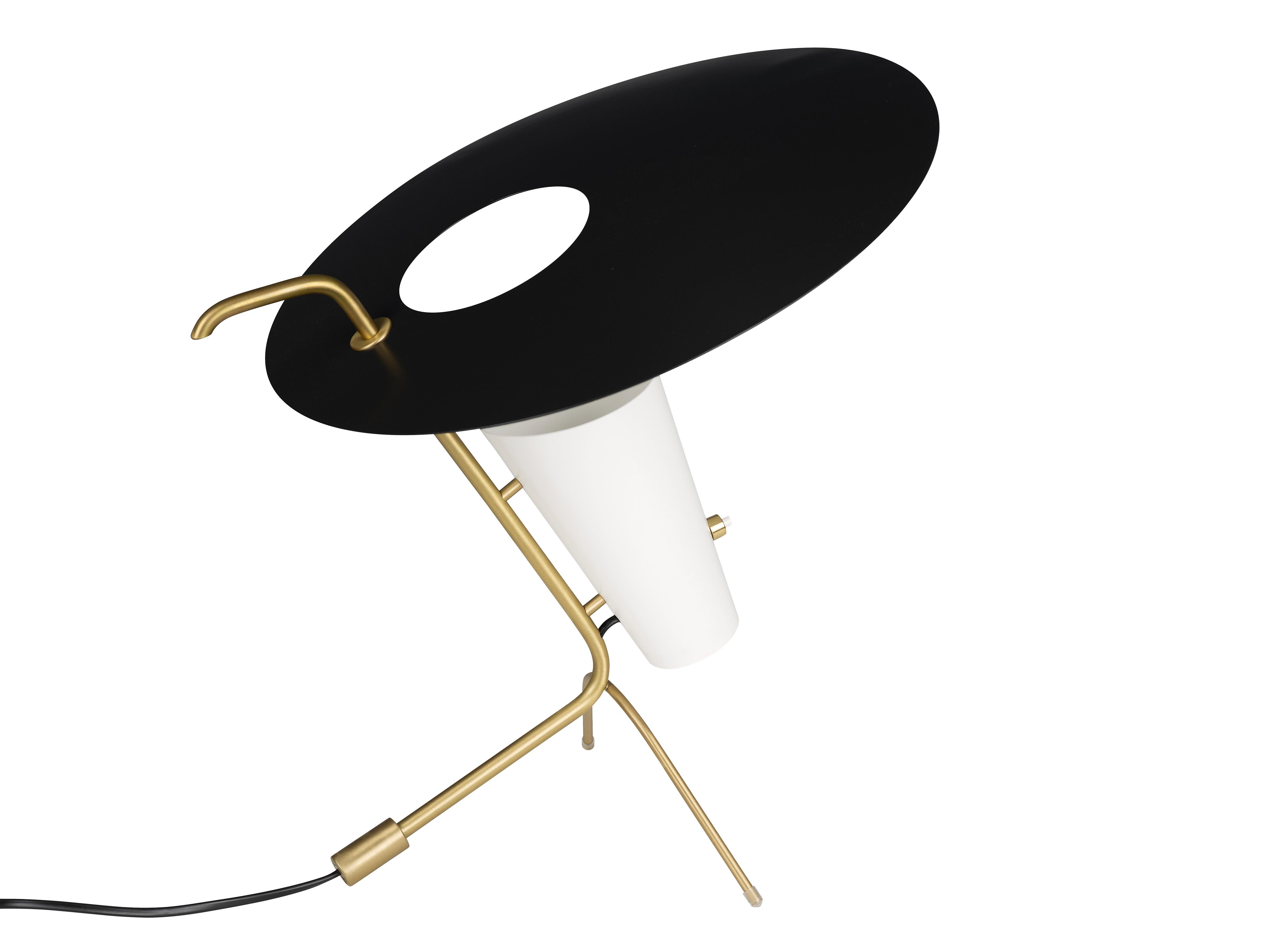 XXIe siècle et contemporain Lampe de bureau Pierre Guariche G24 en sable et blanc pour Sammode Studio en vente