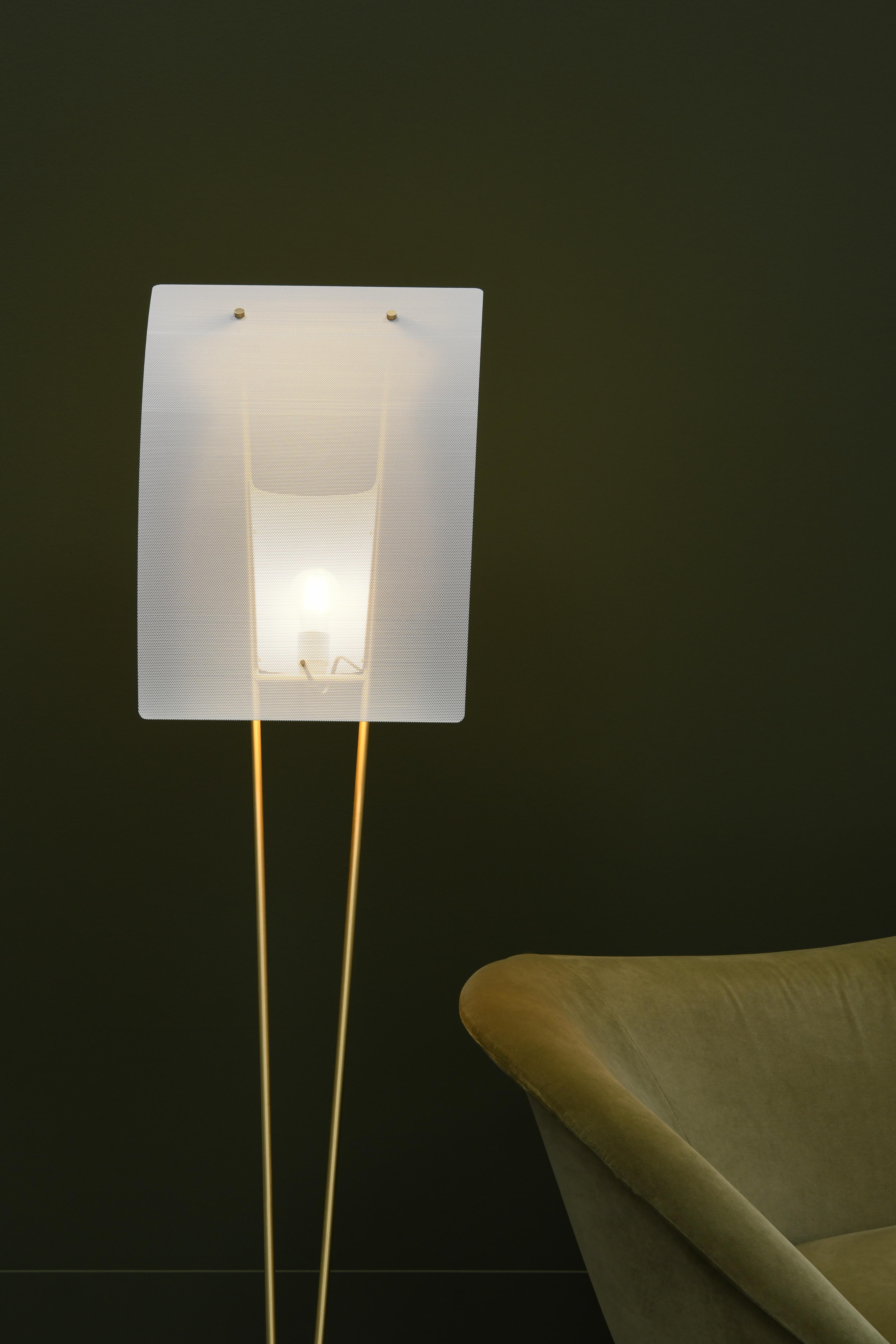 XXIe siècle et contemporain Lampadaire blanc Kite de Pierre Guariche pour Sammode Studio en vente