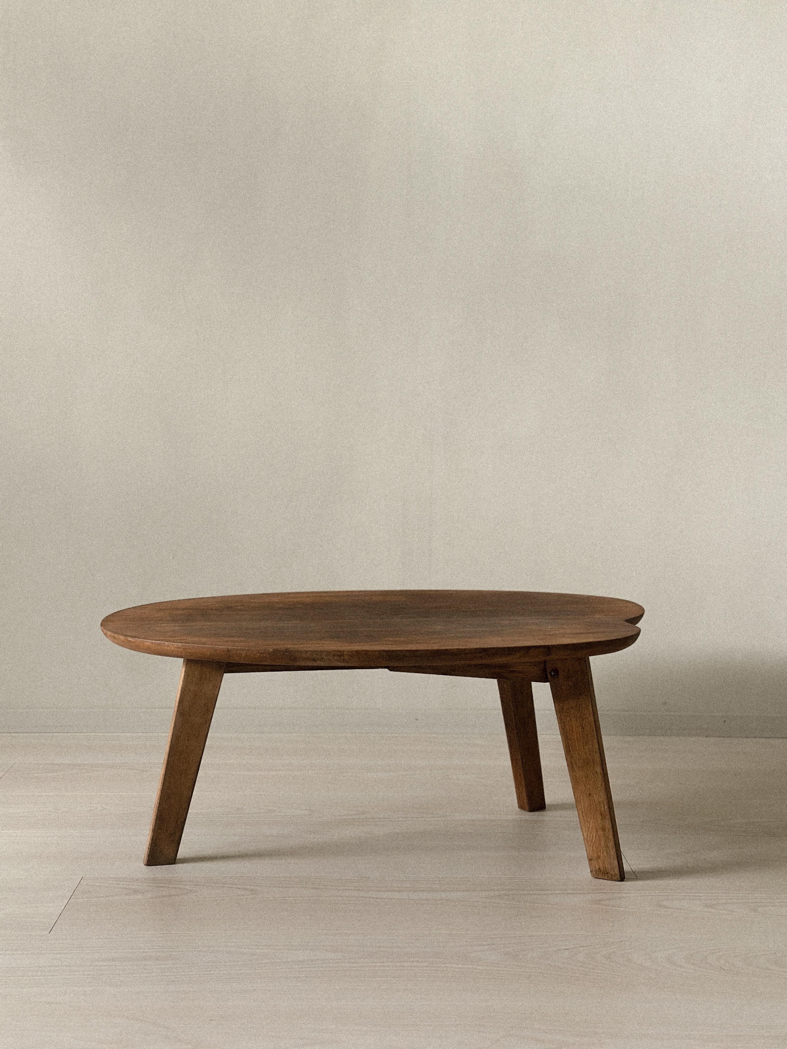 Pierre Guariche, Mesa baja de centro o auxiliar, Galerie MAI, Francia, c. 1950 Francés en venta