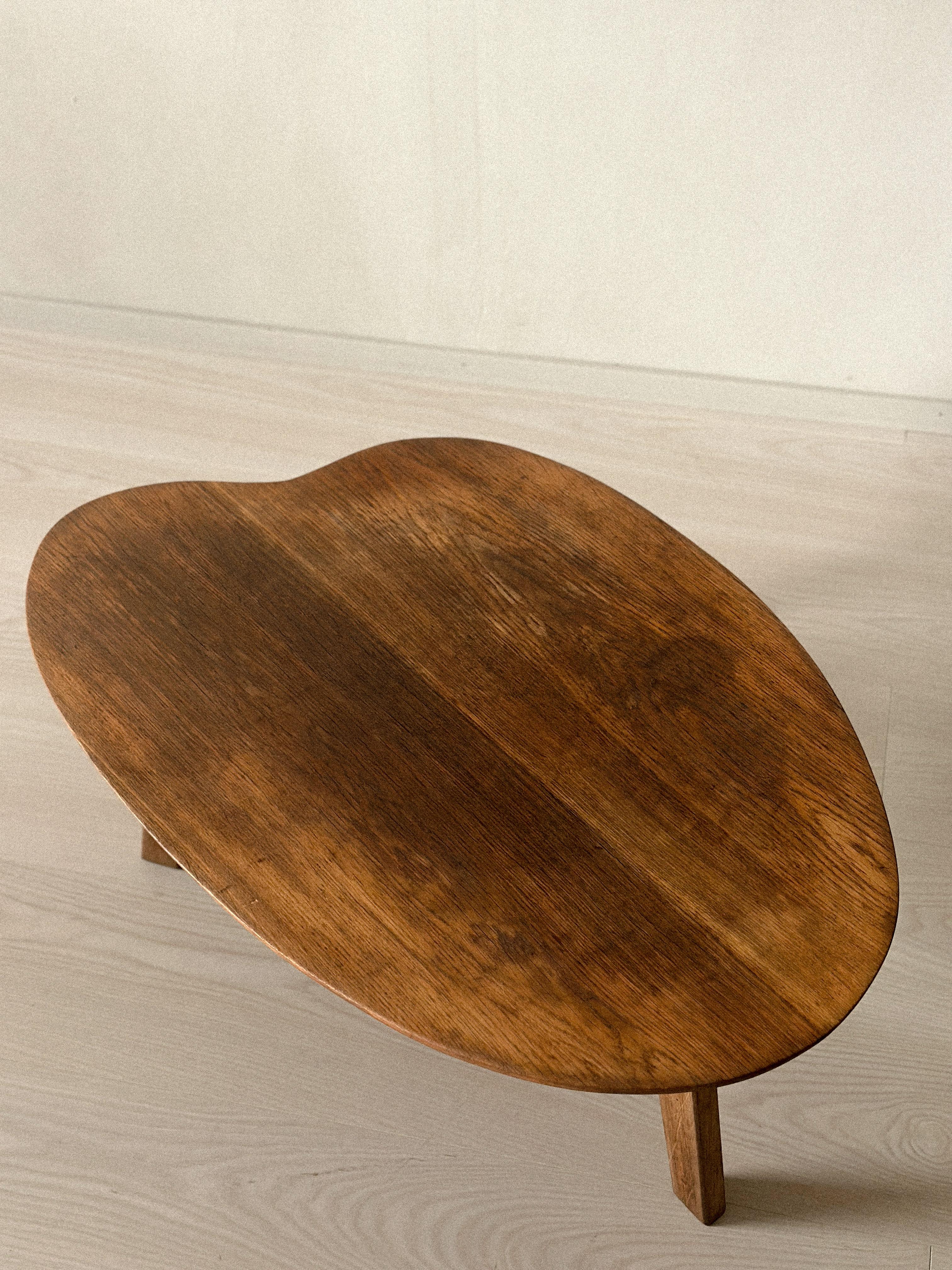 Pierre Guariche, Mesa baja de centro o auxiliar, Galerie MAI, Francia, c. 1950 en venta 1