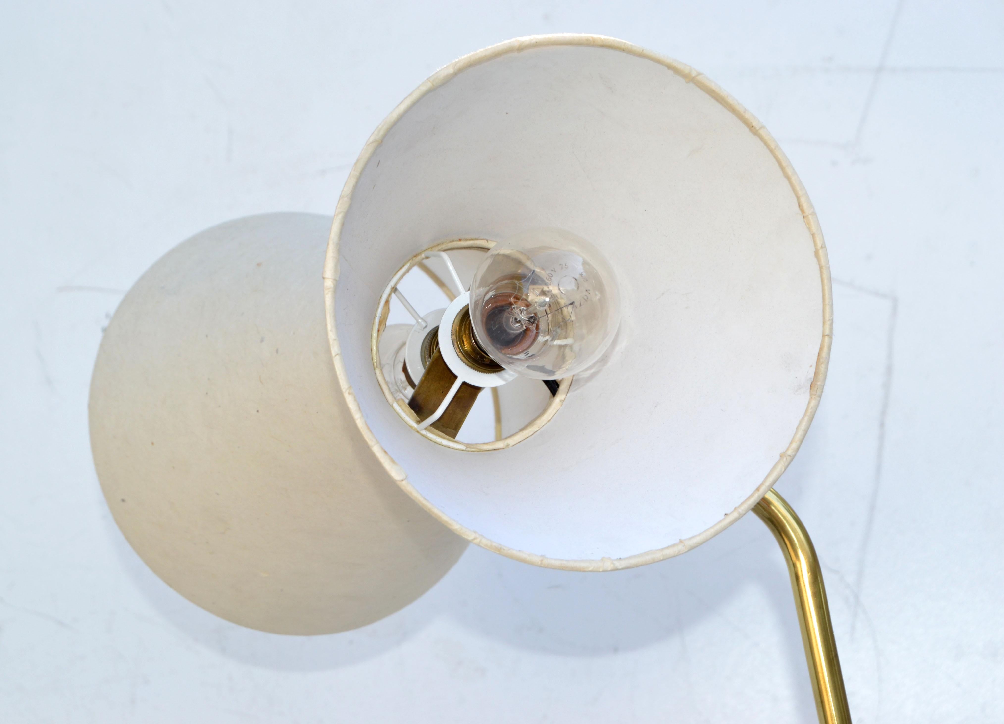 Pierre Guariche Model G2 Equilibrium Floor Lamp by Mathieu Diderot, Paris 1950 mediados del siglo XX en venta