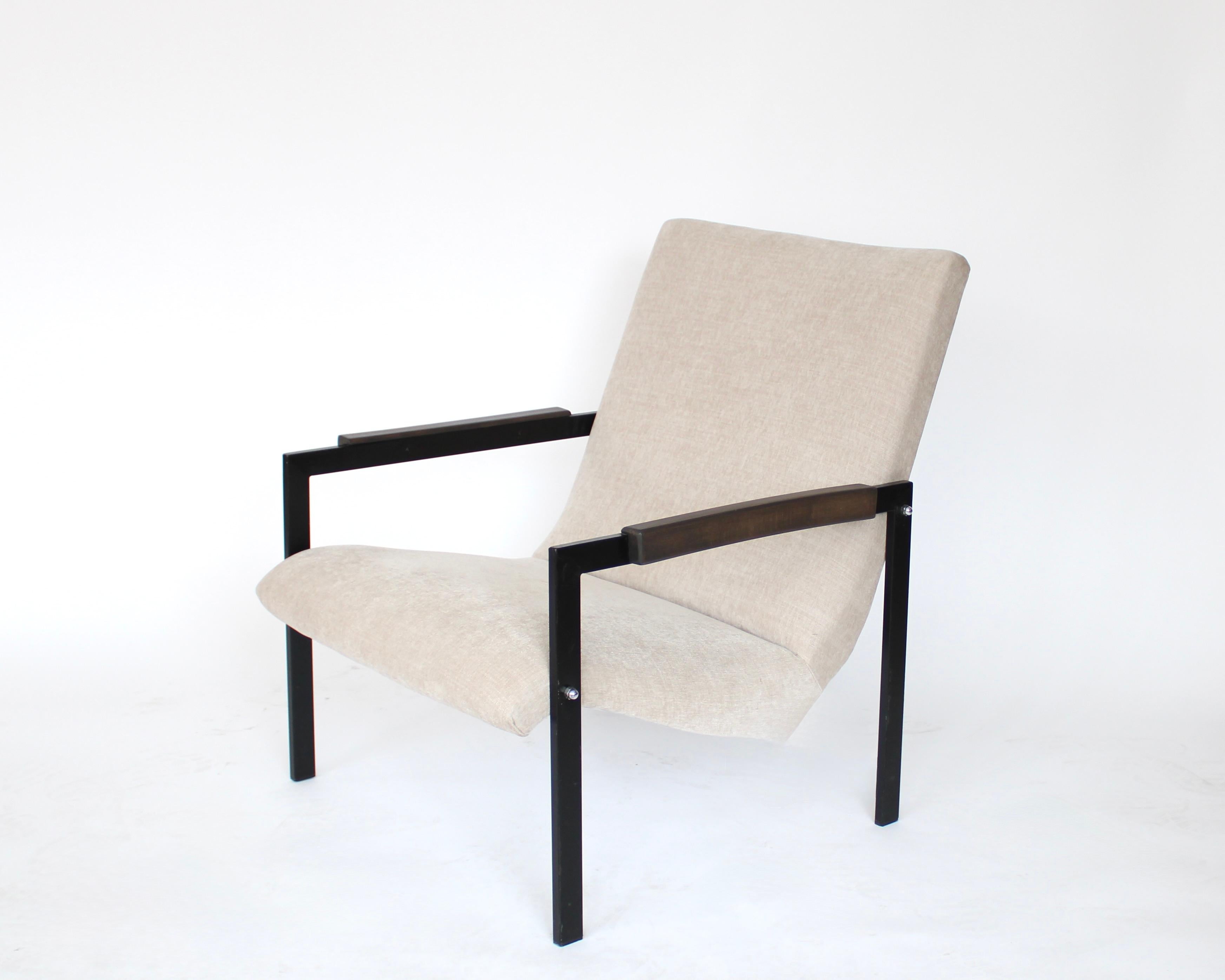 Paire de fauteuils de salon français Pierre Guariche, vers 1960 pour ARP en vente 3