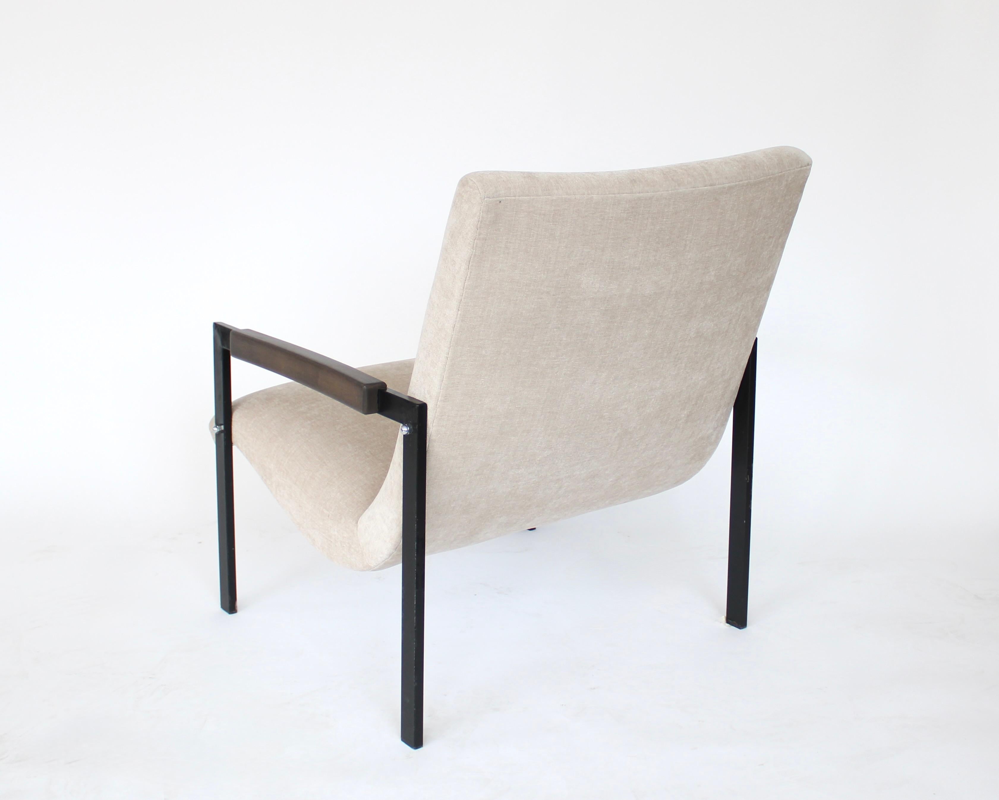 Paire de fauteuils de salon français Pierre Guariche, vers 1960 pour ARP en vente 1