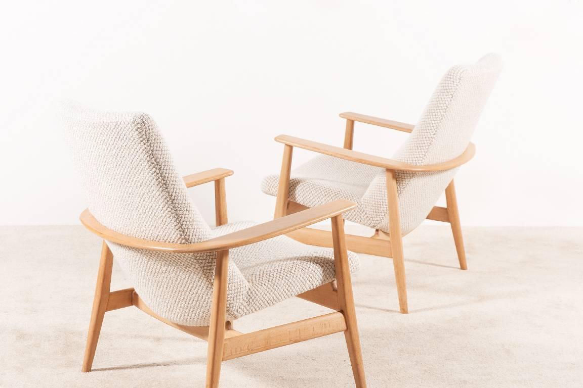 Mid-20th Century Pierre Guariche, Rare Pair of SK660 Armchairs, 1950s