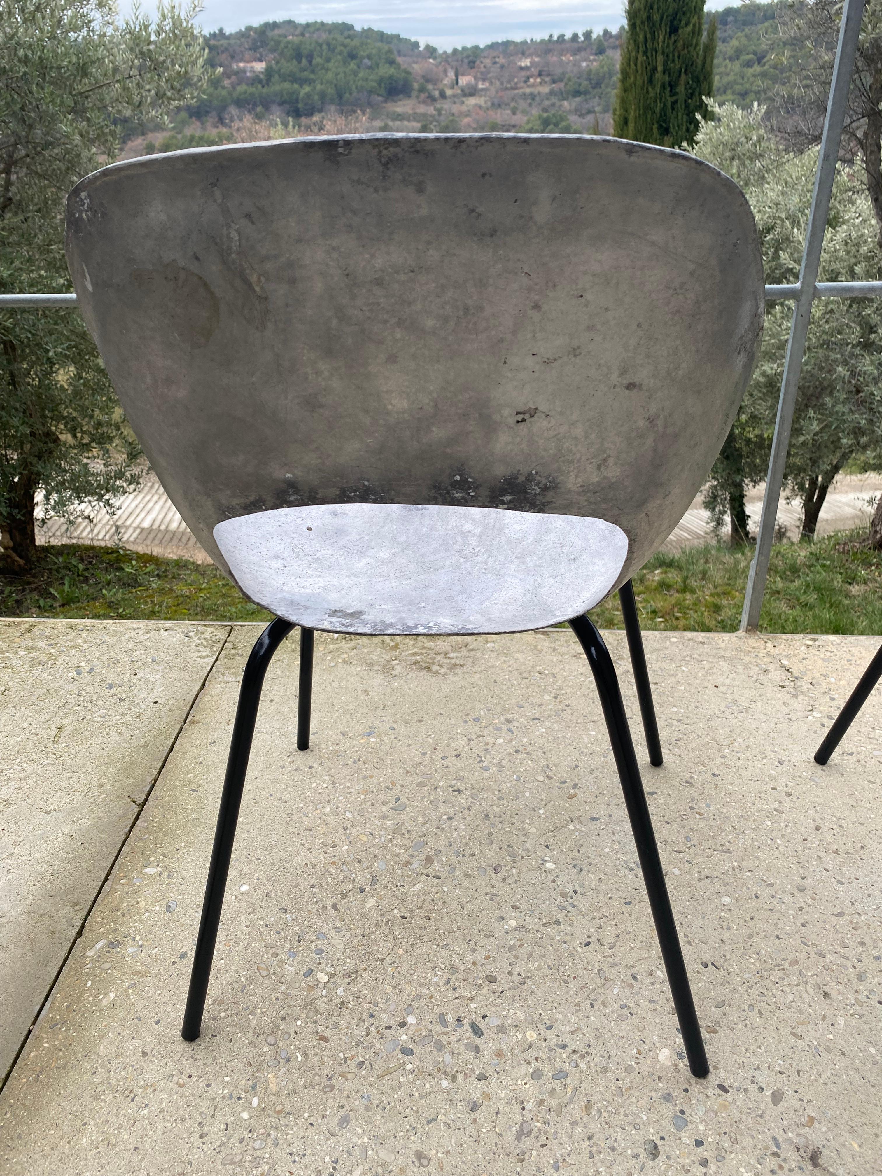 Metal Pierre guariche  Rare pair of tulip chairs For Sale